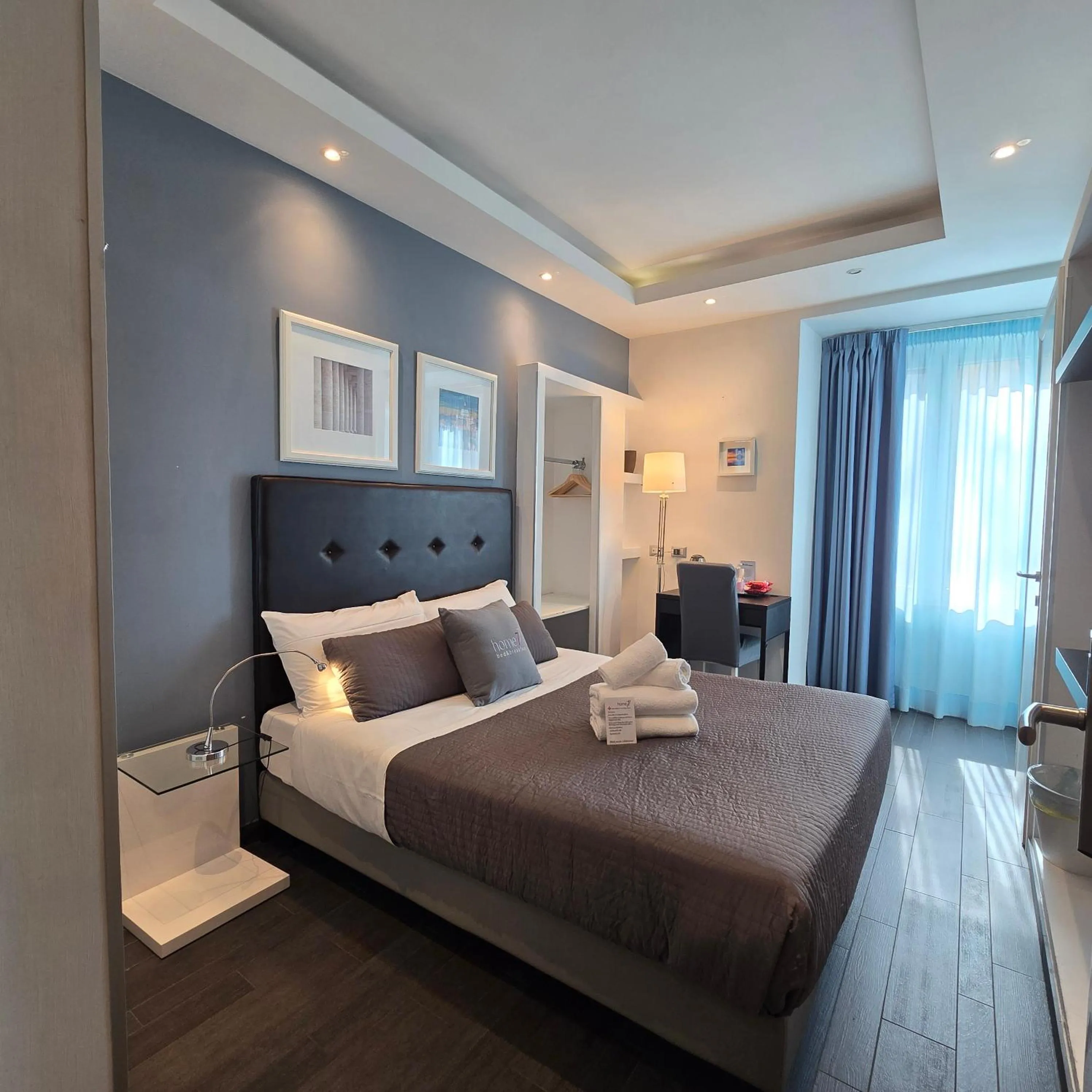 Bedroom, Bed in B&B Home 77