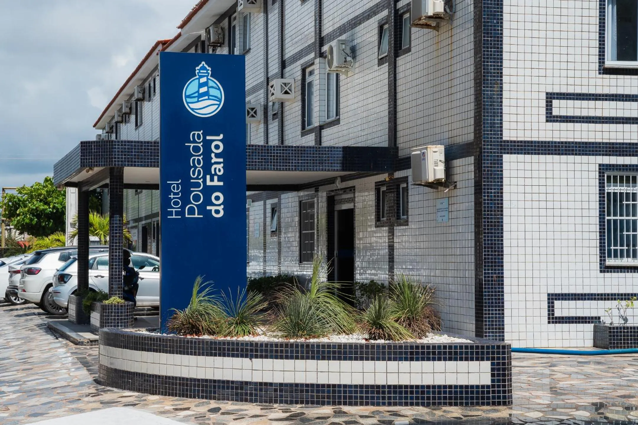 Property building in Hotel Pousada do Farol