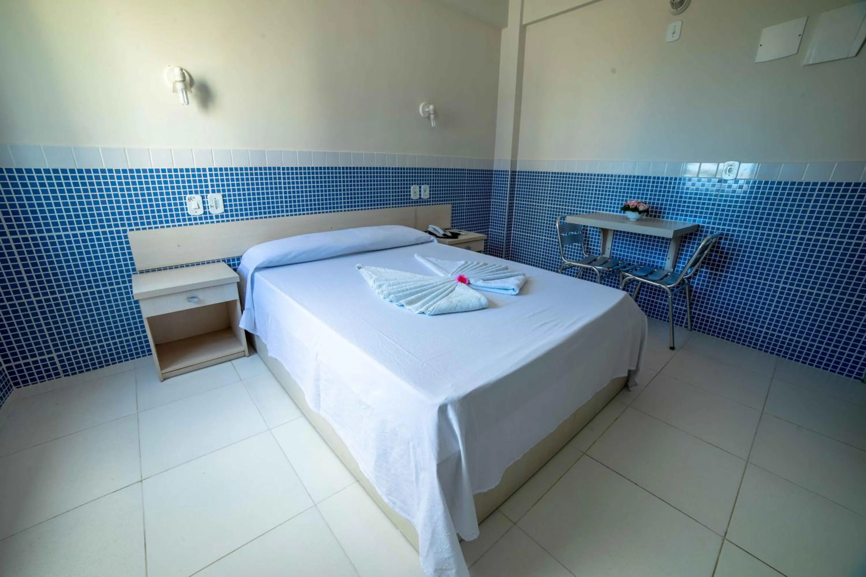 Photo of the whole room, Bed in Hotel Pousada do Farol