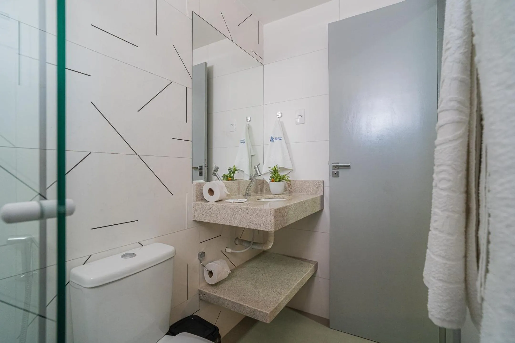 Shower in Hotel Pousada do Farol