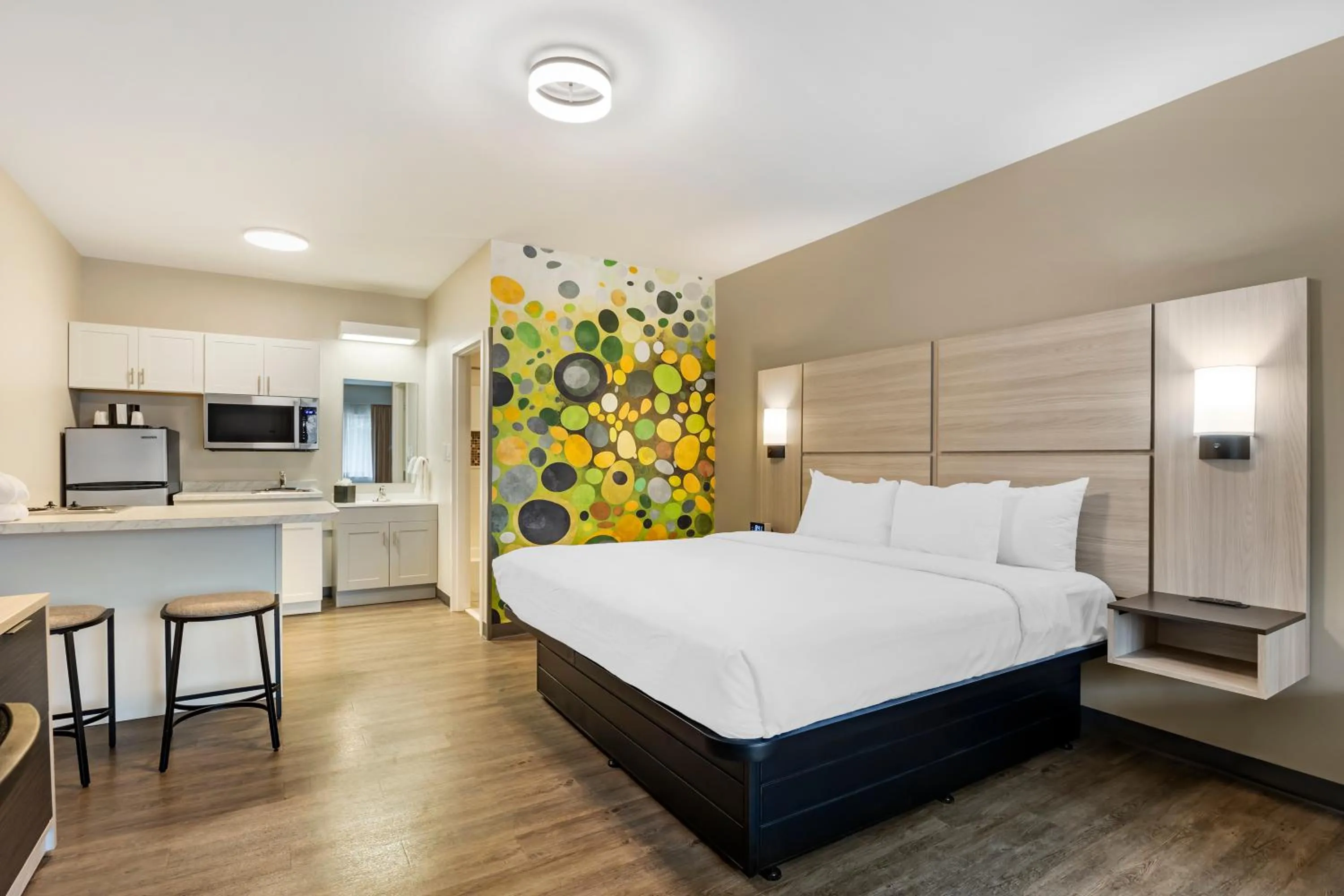 Kitchen or kitchenette, Bed in The Bradford Hotel, an Ascend Collection Hotel