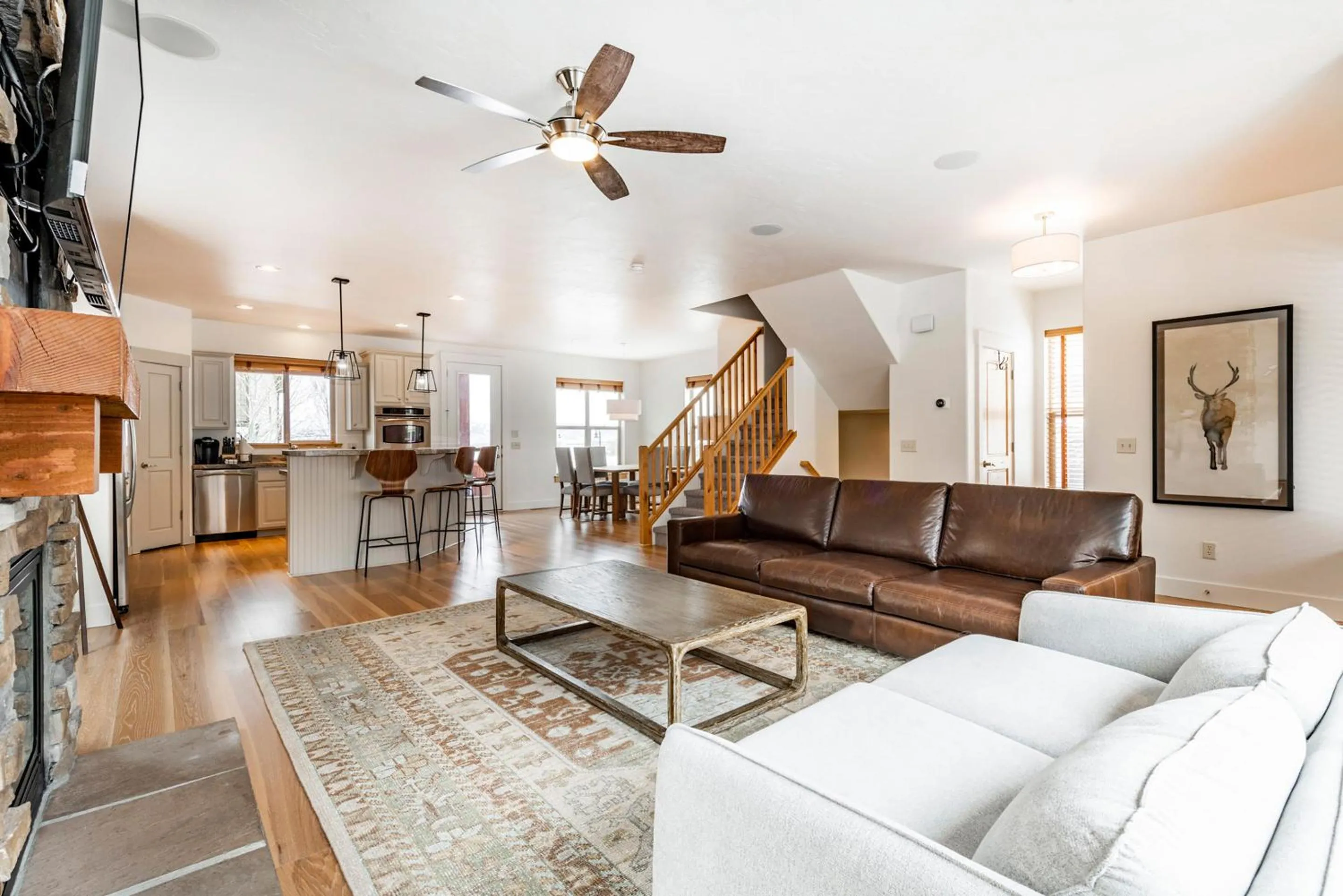 TV and multimedia in Bear Hollow Village by All Seasons Resort Lodging