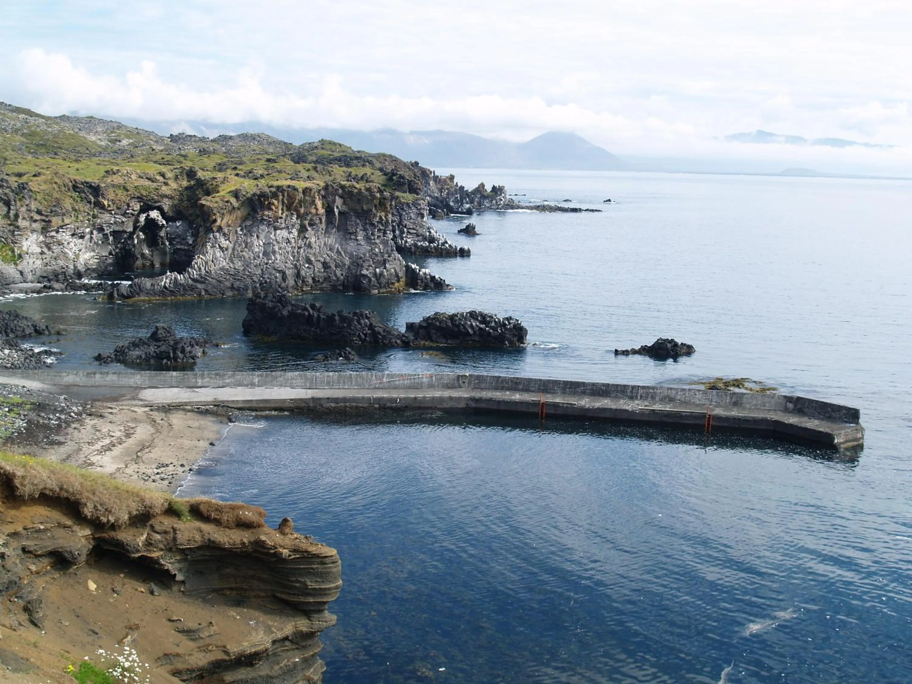 Area and facilities in Fosshotel Hellnar