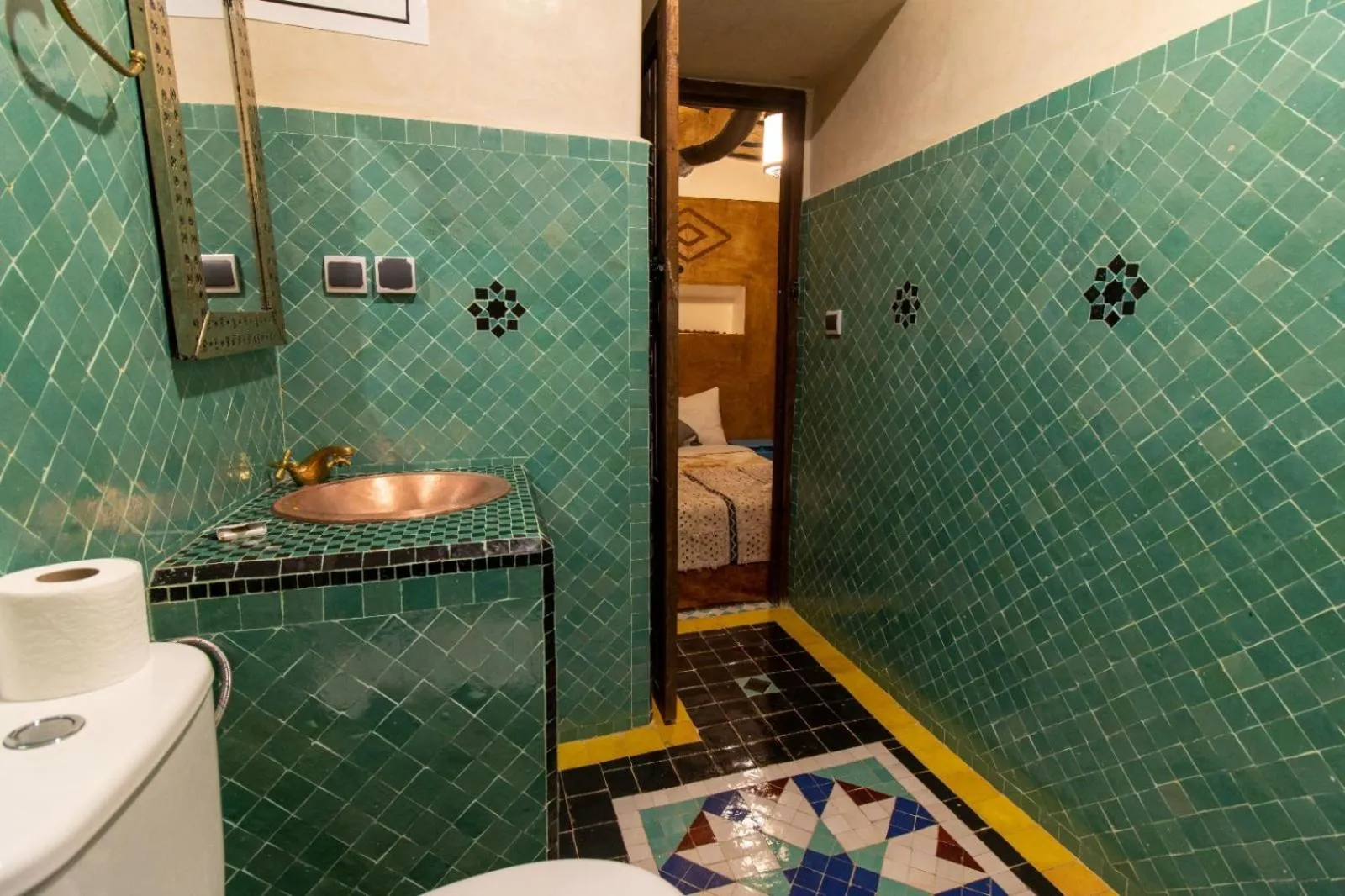 Shower in Kasbah Assafar