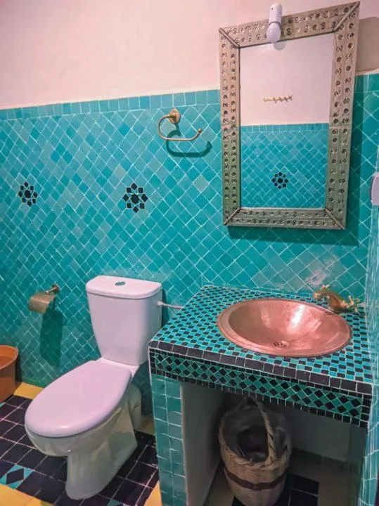 Toilet in Kasbah Assafar