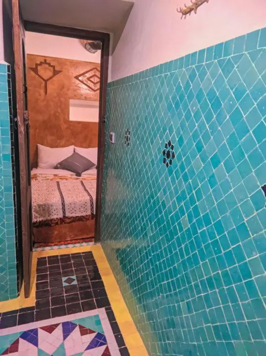 Shower in Kasbah Assafar