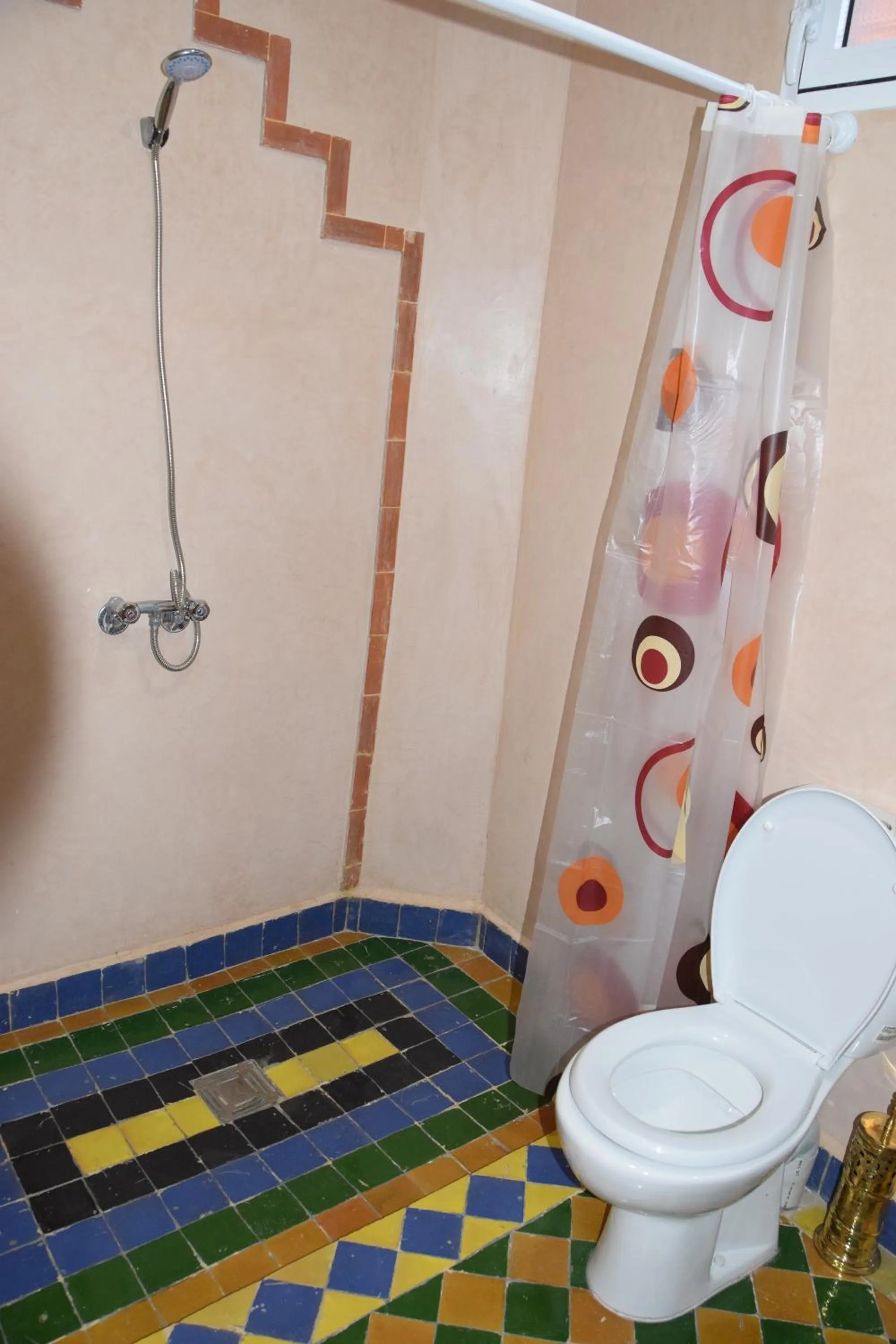 Shower in Kasbah Assafar