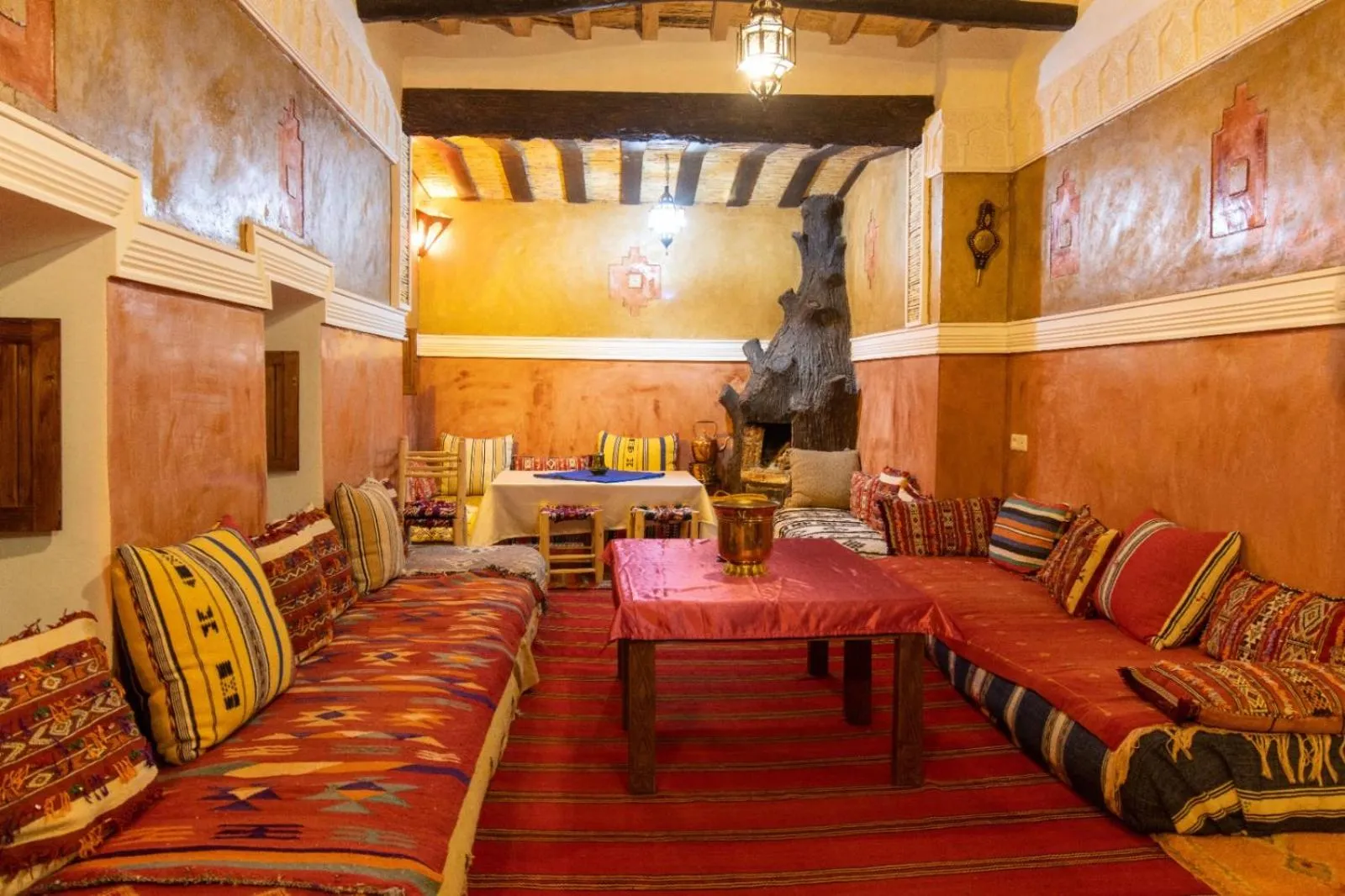 Living room in Kasbah Assafar