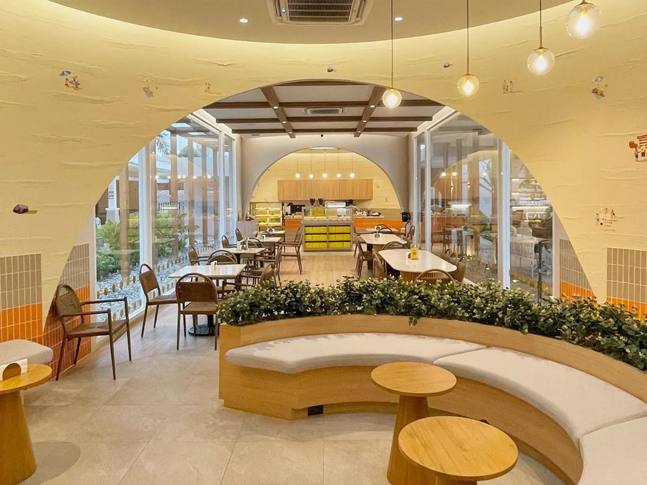 Restaurant/places to eat in Asia Pattaya Hotel