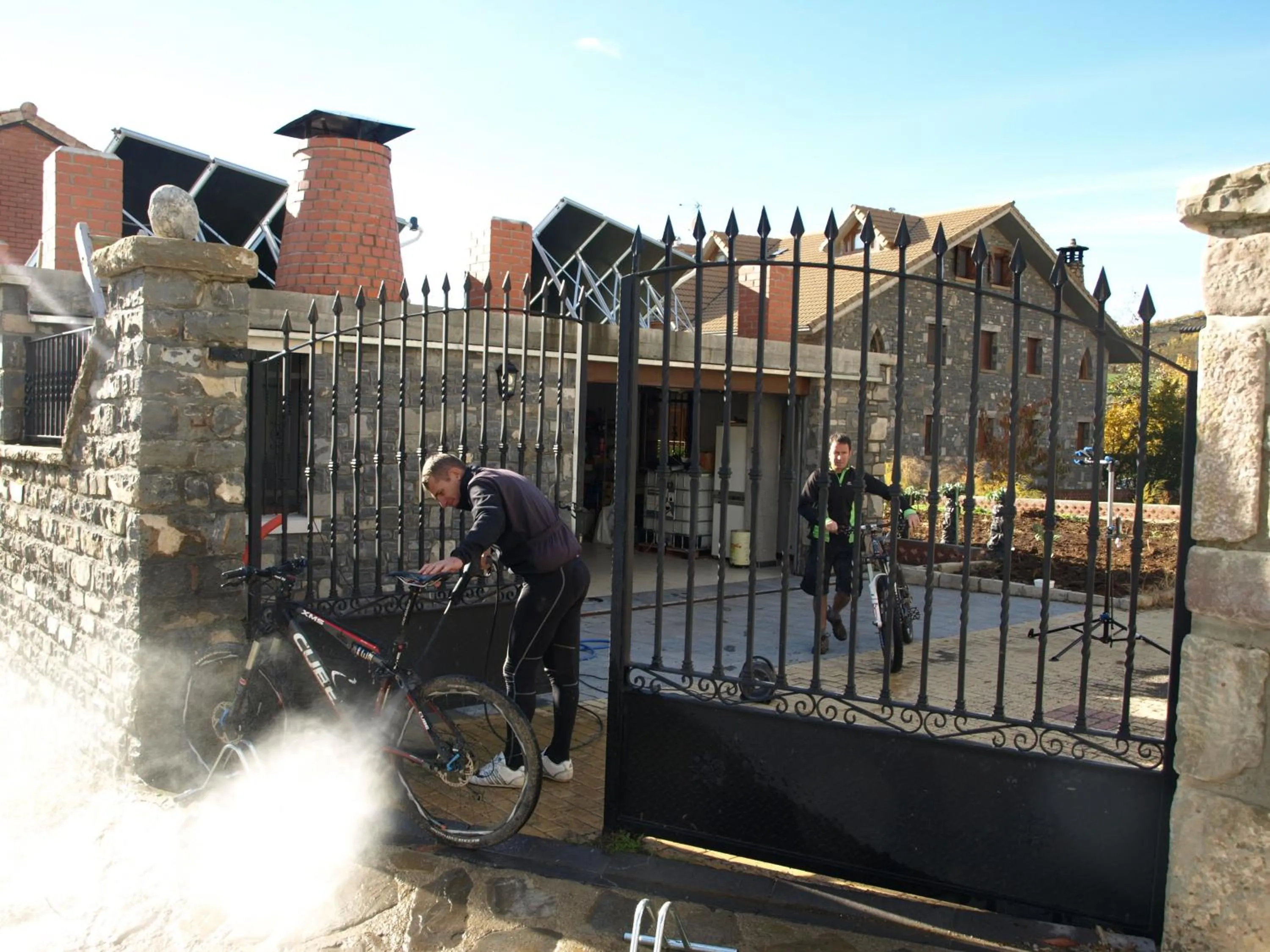 Cycling in El Churrón