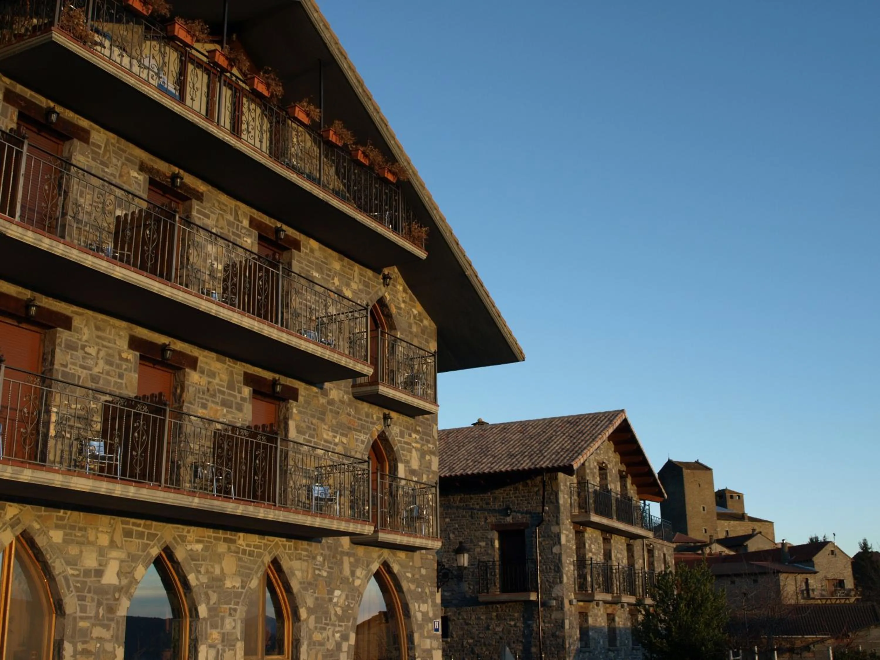 Facade/entrance in El Churrón