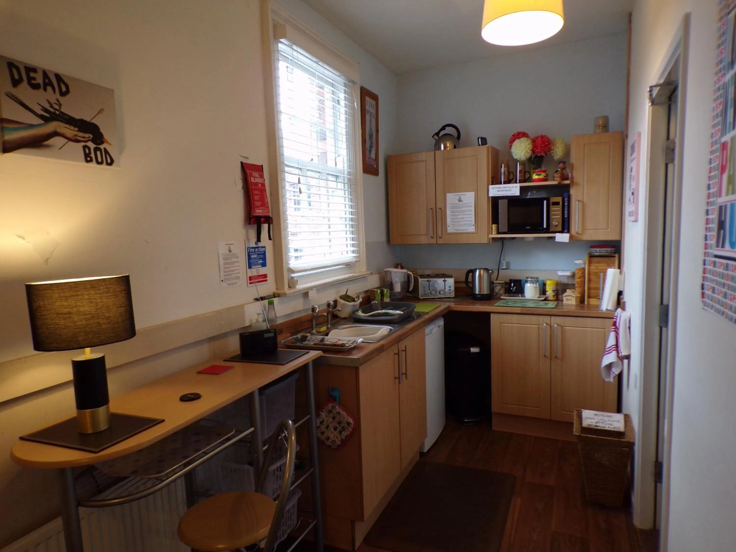 Communal kitchen in Hull Trinity Backpackers