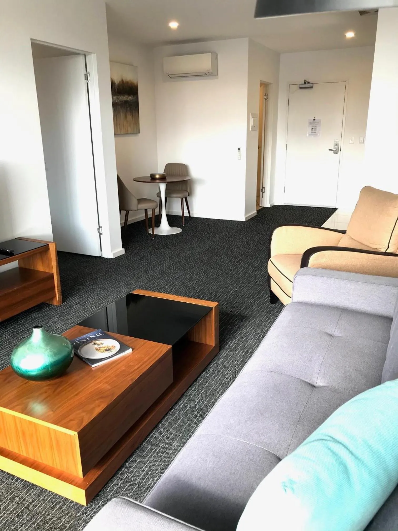 The Palms Apartments