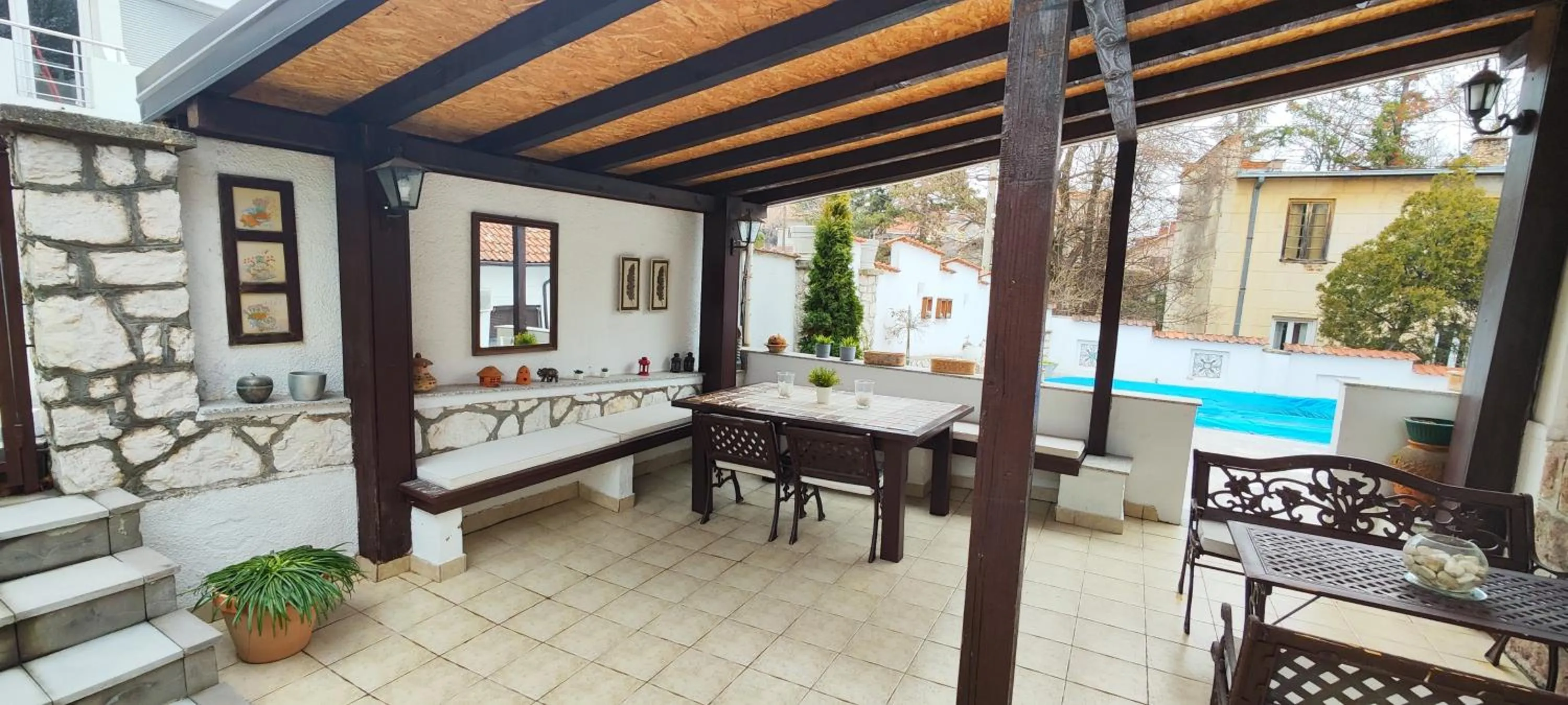 Property building in Vila Mila