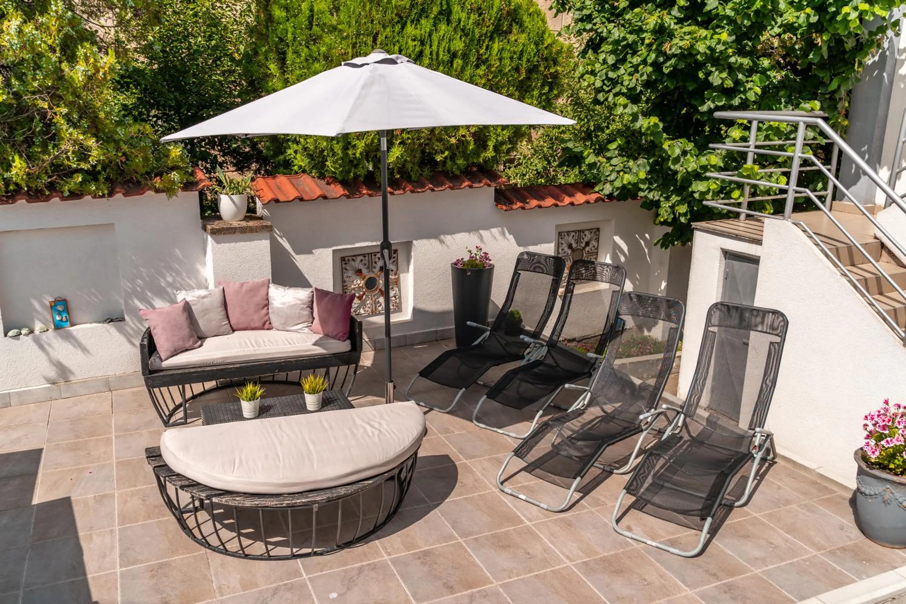 Swimming pool in Vila Mila