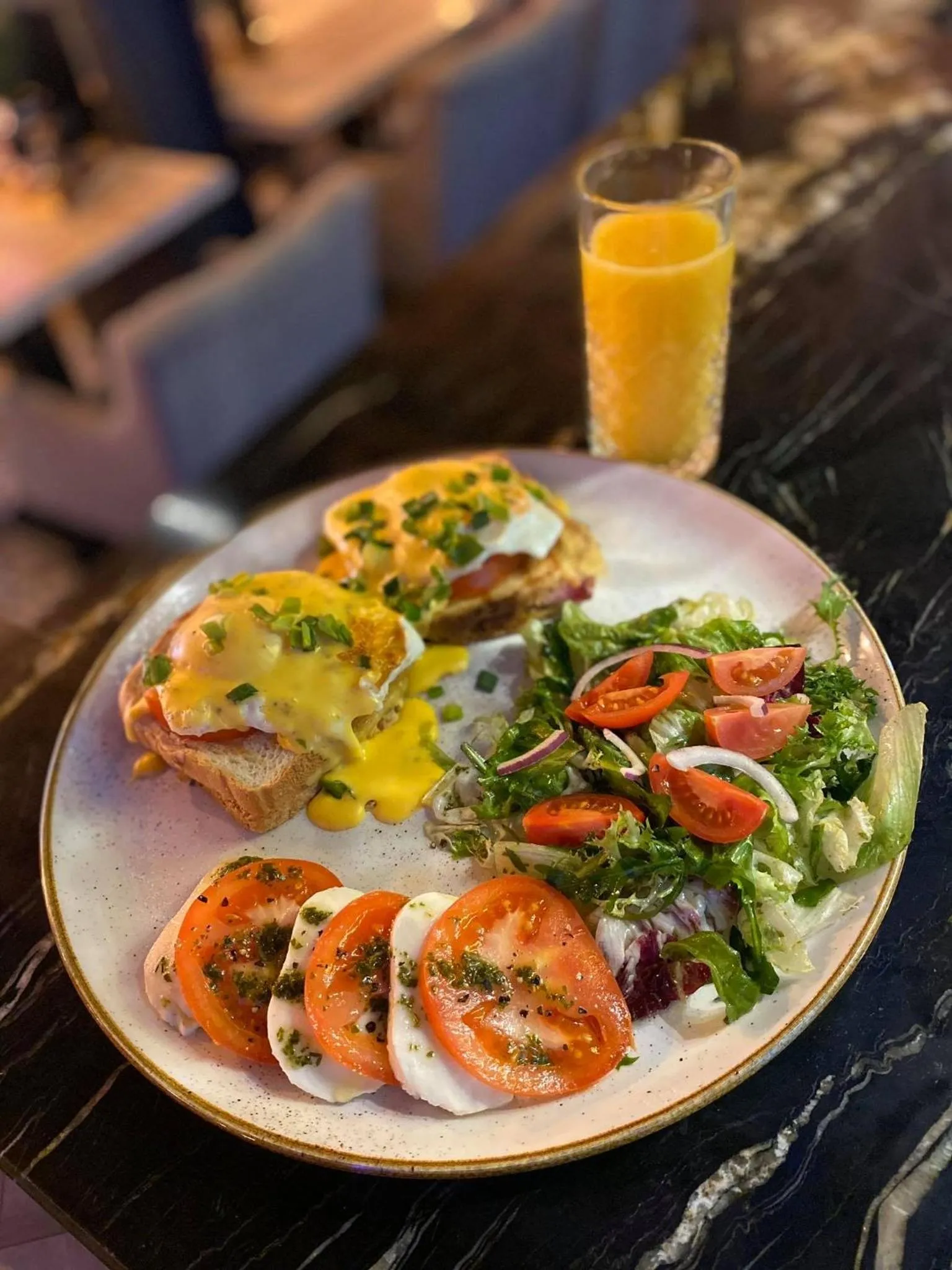 Breakfast in Apartamenty Chleb i Wino Toruń