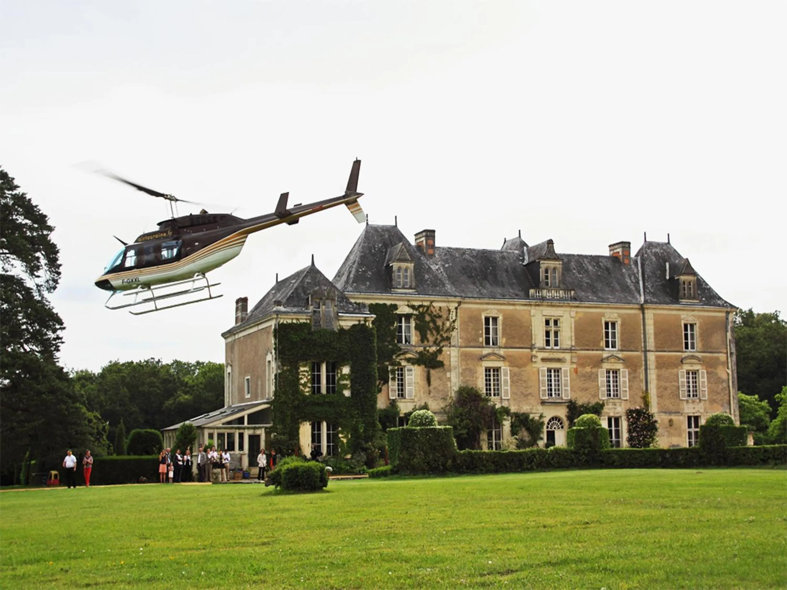 Facade/entrance in Château De Chambiers