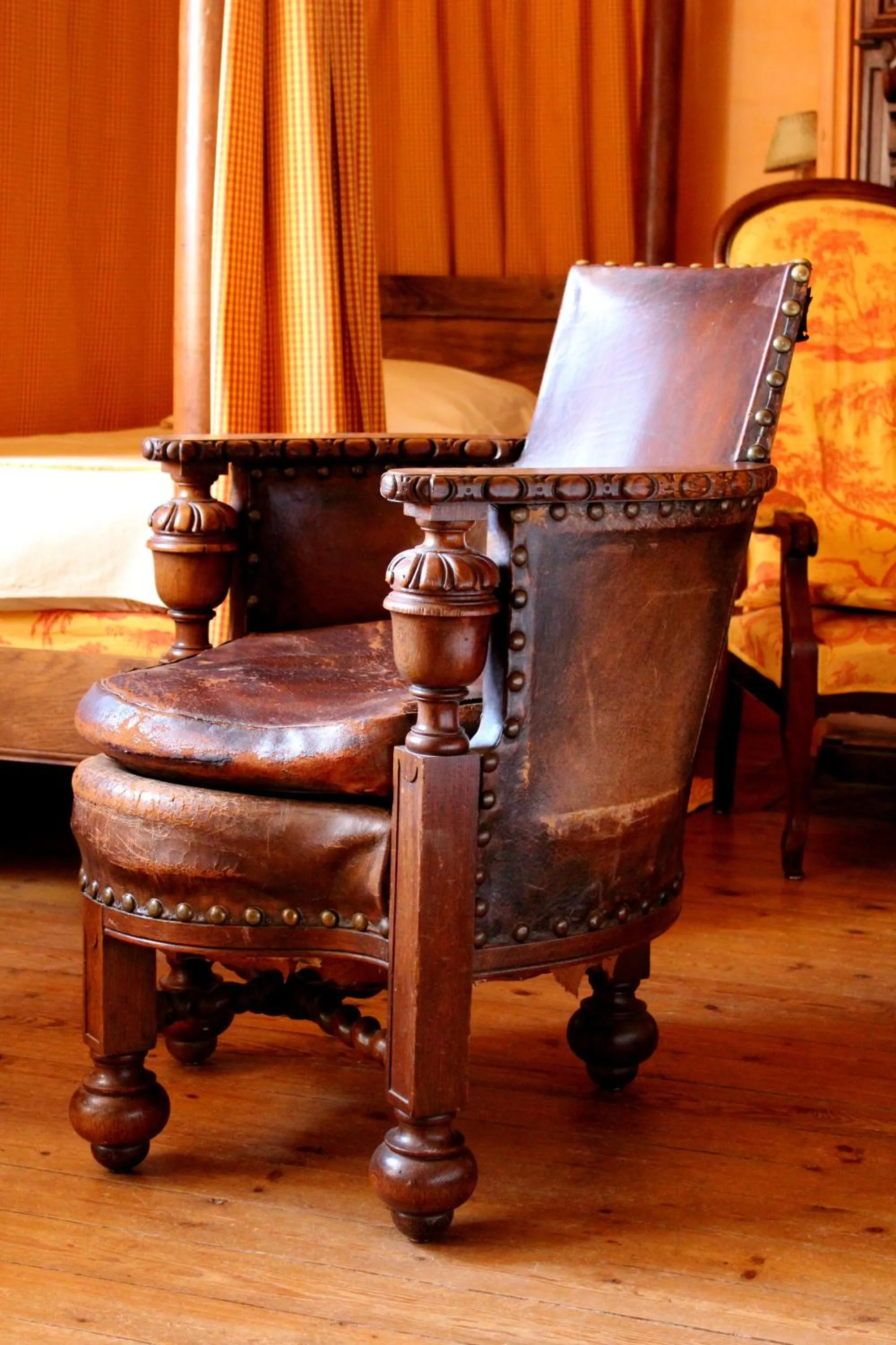 Decorative detail in Château De Chambiers