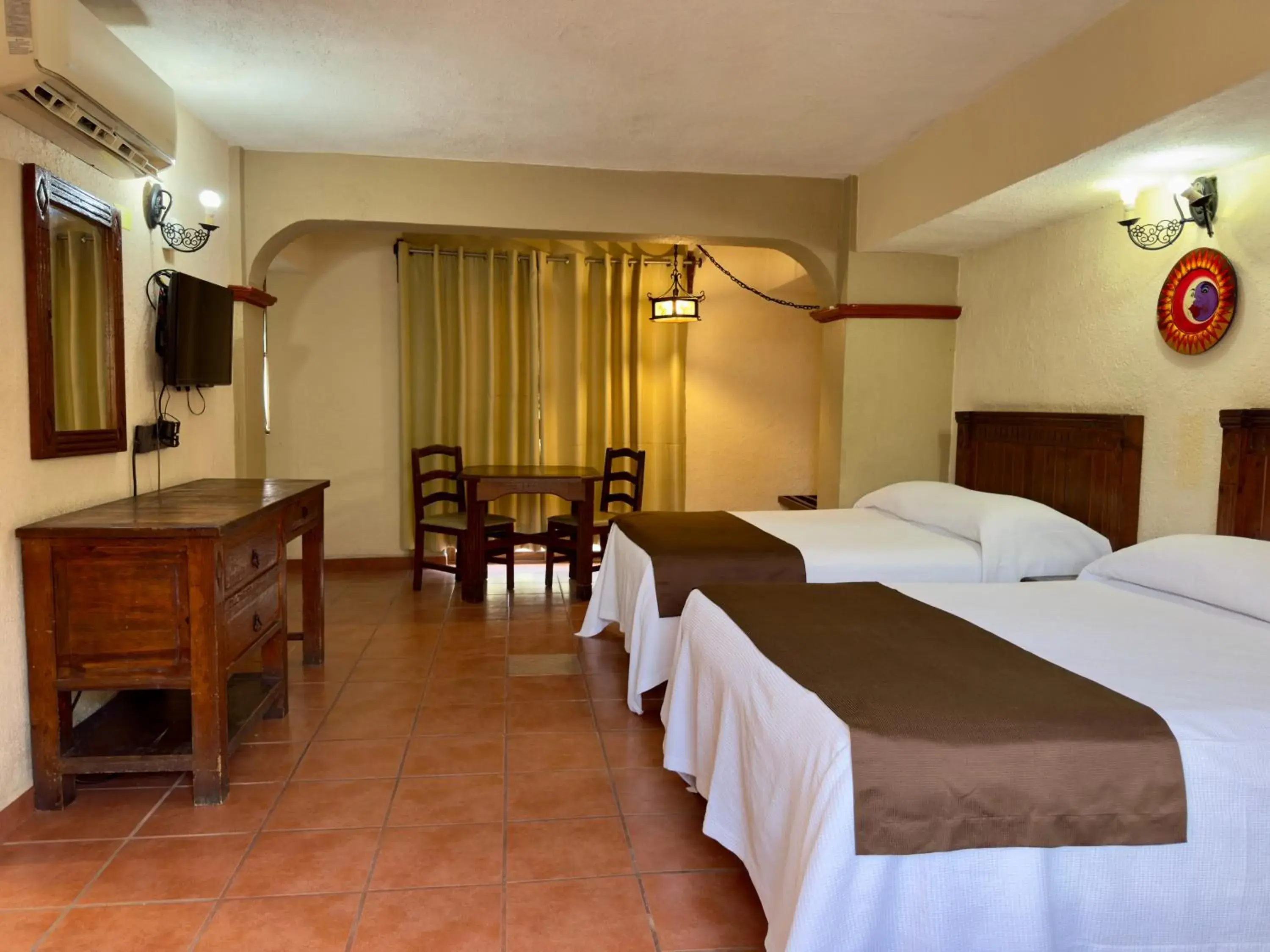 Double Room with Two Double Beds in Hotel Hacienda María Eugenia Acapulco Double Room with Two Double Beds in Hotel Hacienda María Eugenia Acapulco