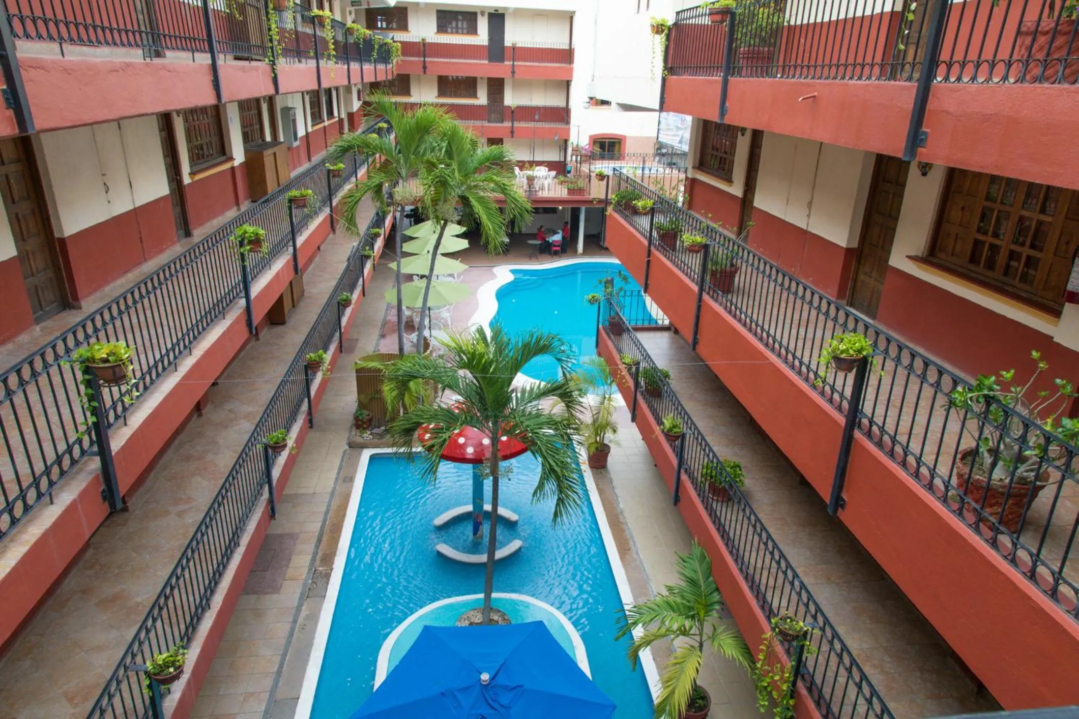 Swimming pool in Hotel Hacienda María Eugenia Acapulco
