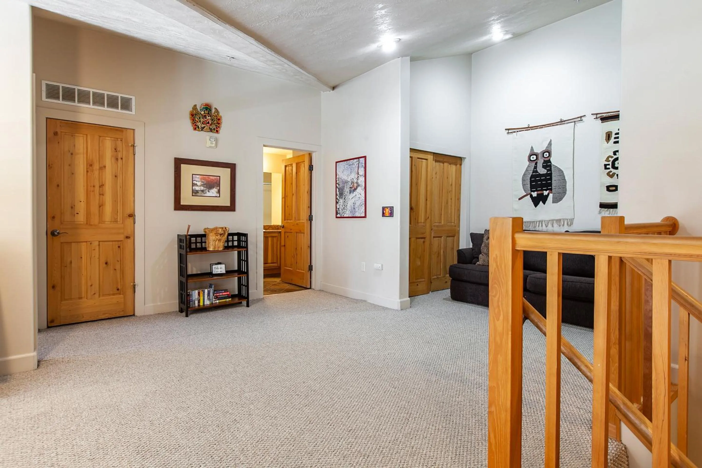 Living room in Crestview Condominiums by All Seasons Resort Lodging