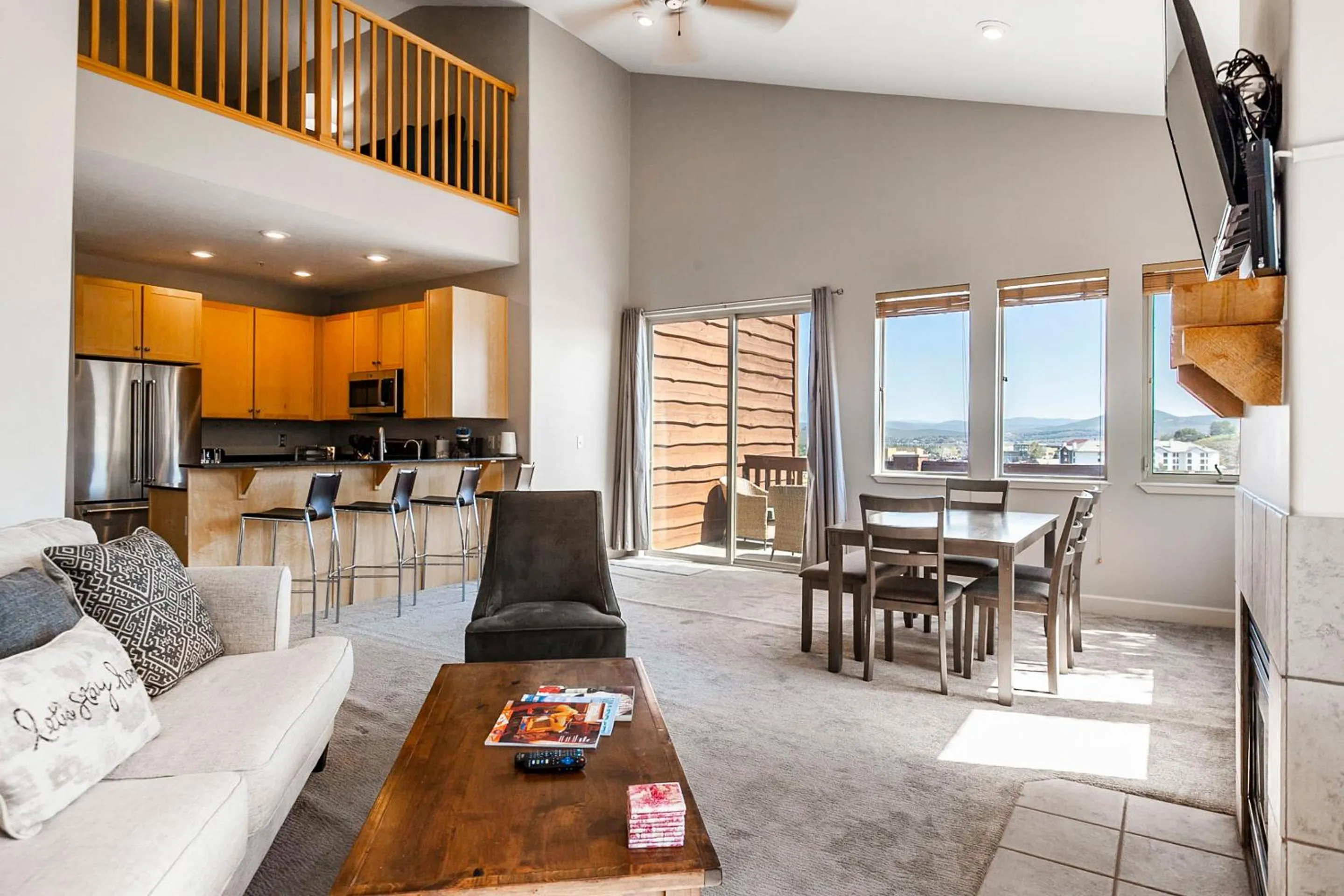 Living room in Crestview Condominiums by All Seasons Resort Lodging