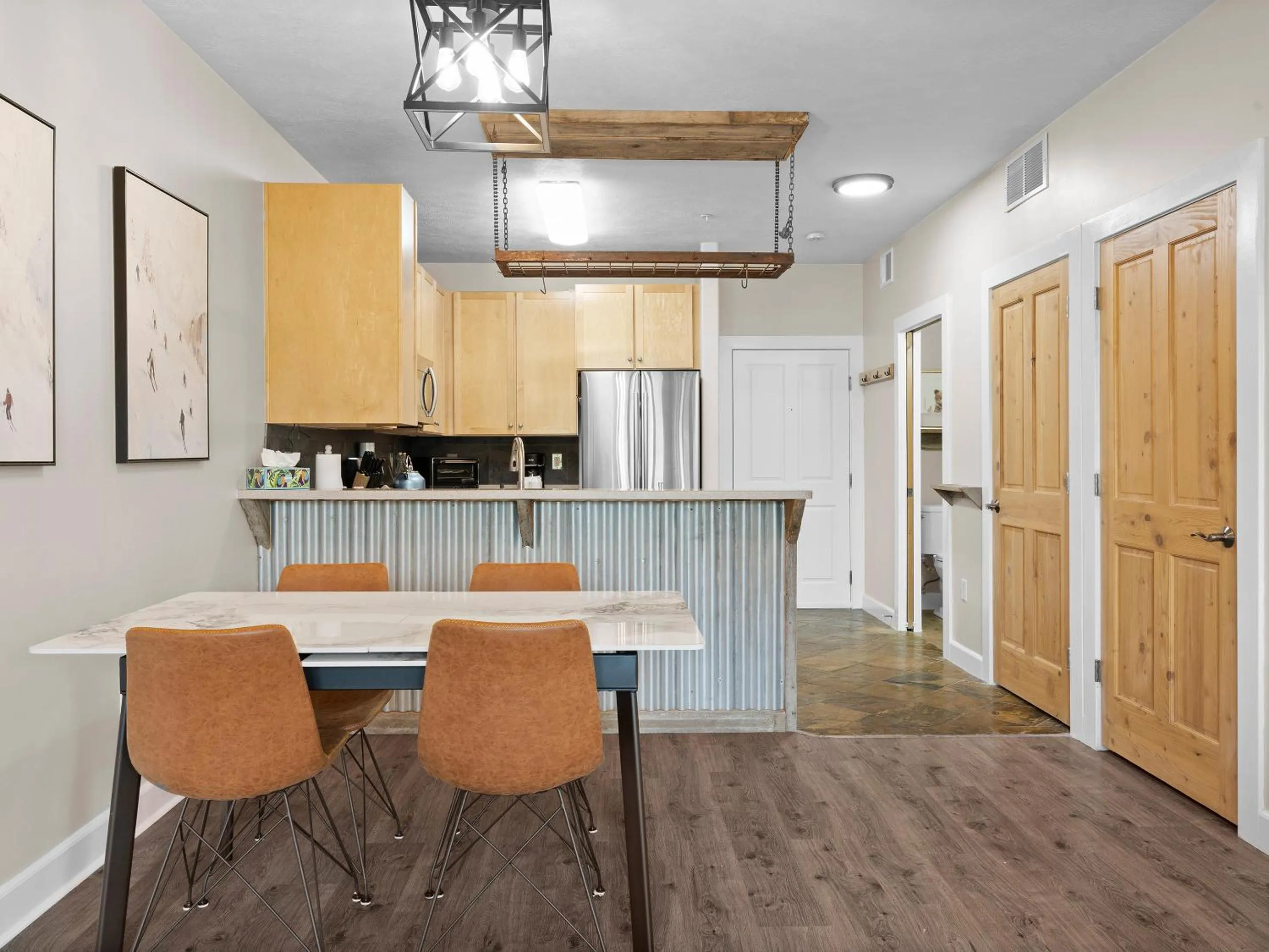 Kitchen or kitchenette in Crestview Condominiums by All Seasons Resort Lodging