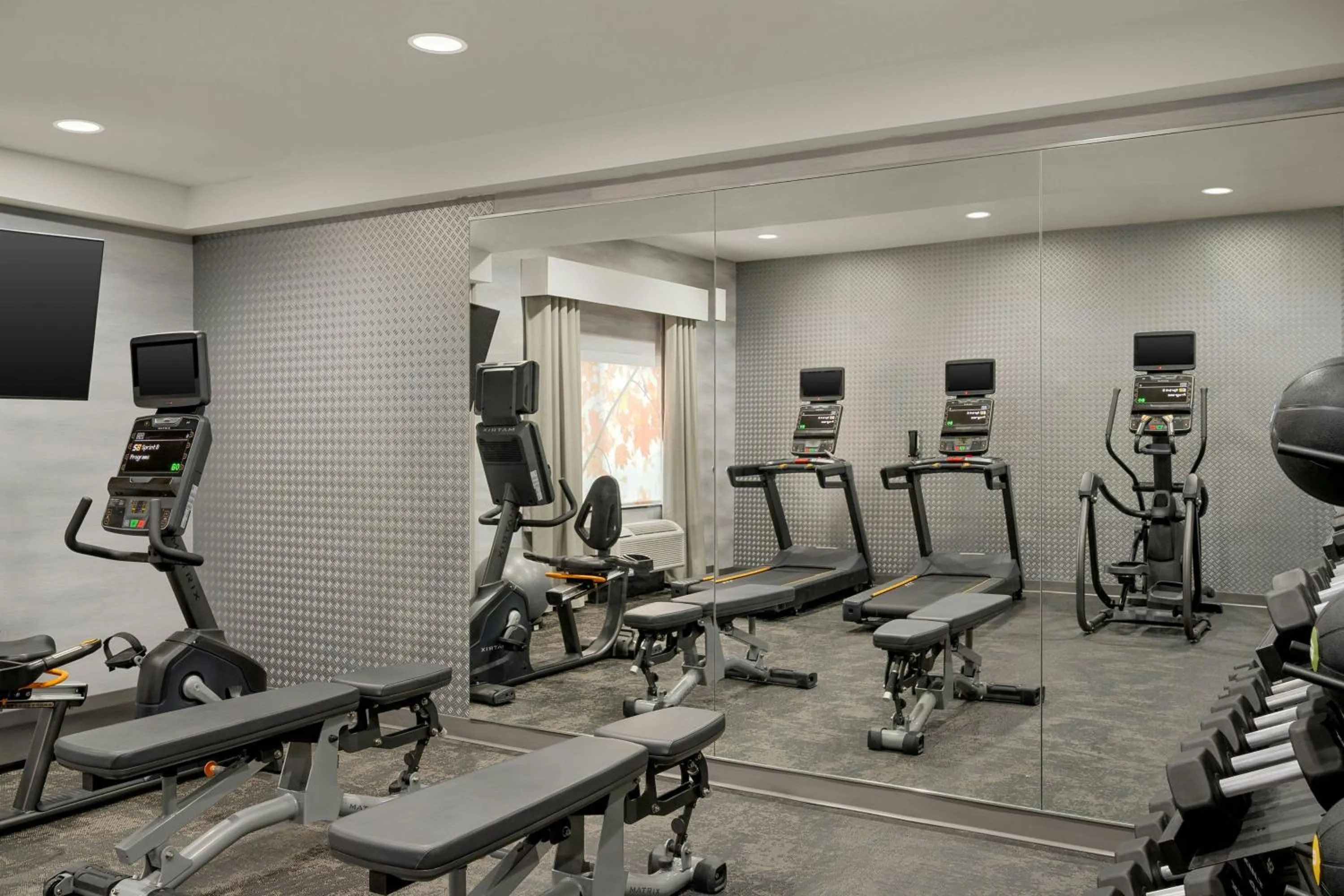 Fitness centre/facilities in Fairfield Inn & Suites Bloomington
