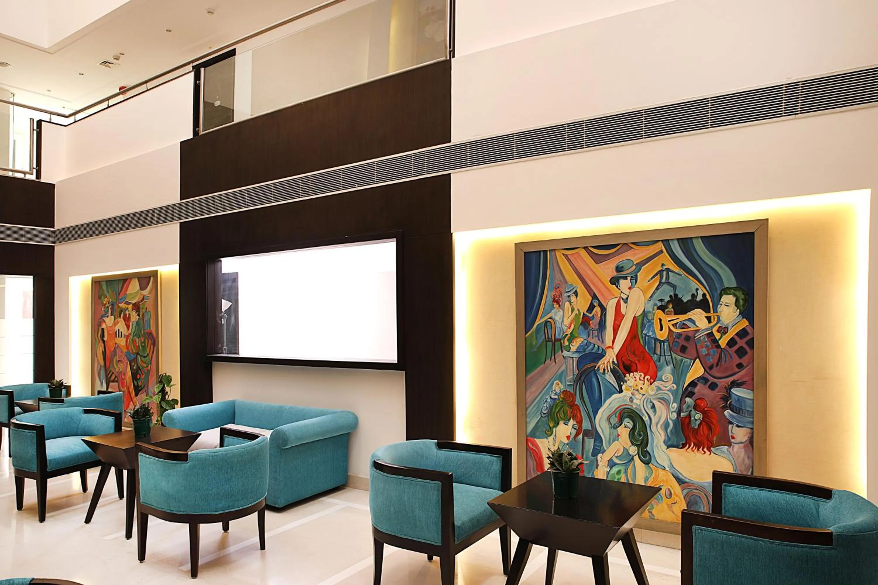 Lobby or reception in Inde Hotel Vista Woods Huda City Centre, Gurgaon