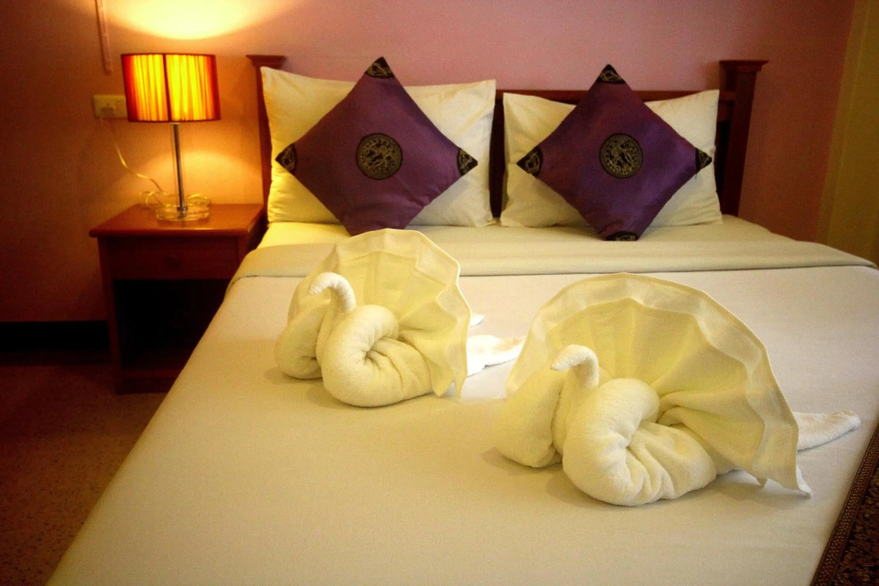 Bed in Myplace@Surat Hotel