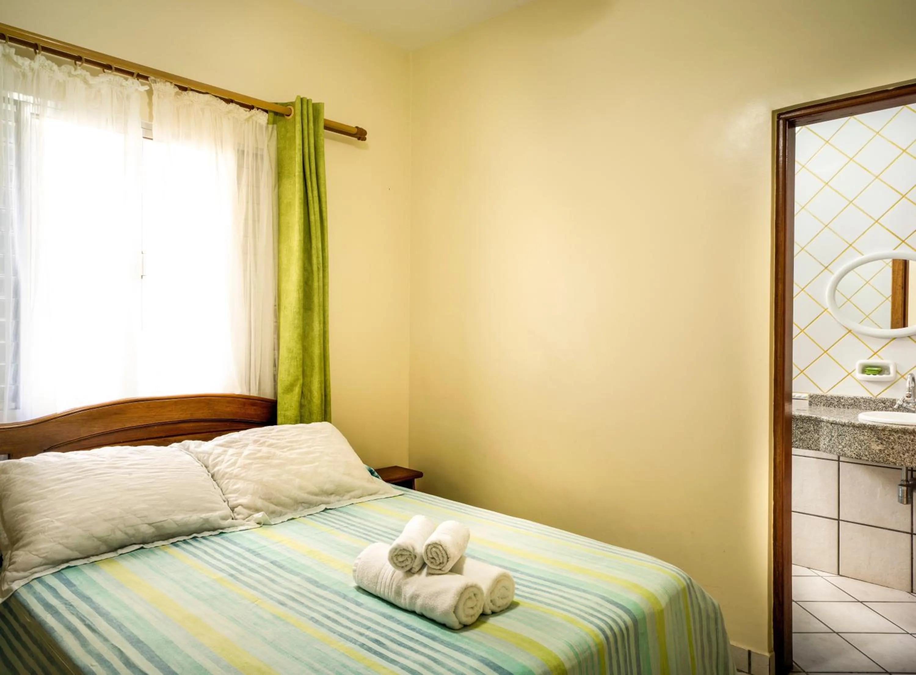 Bed in Costabela Apart Hotel e Pousada