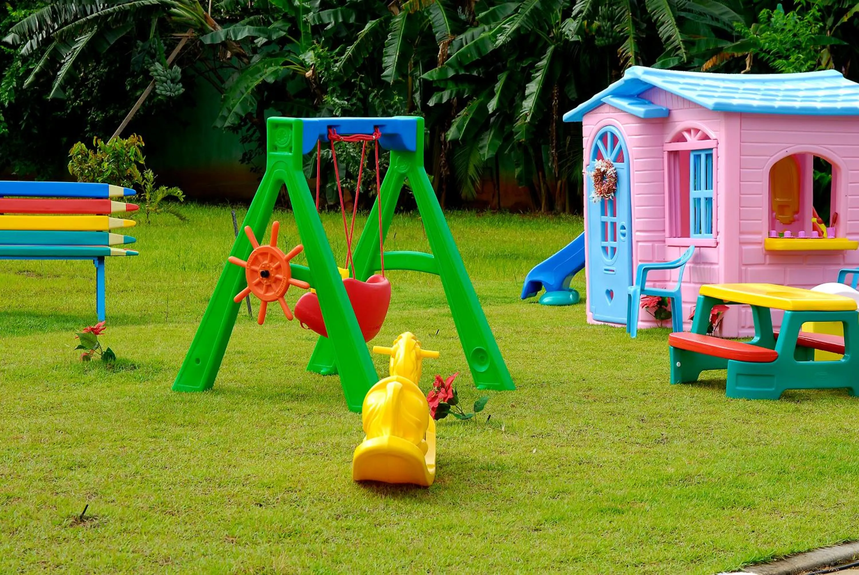 Children play ground in Costabela Apart Hotel e Pousada