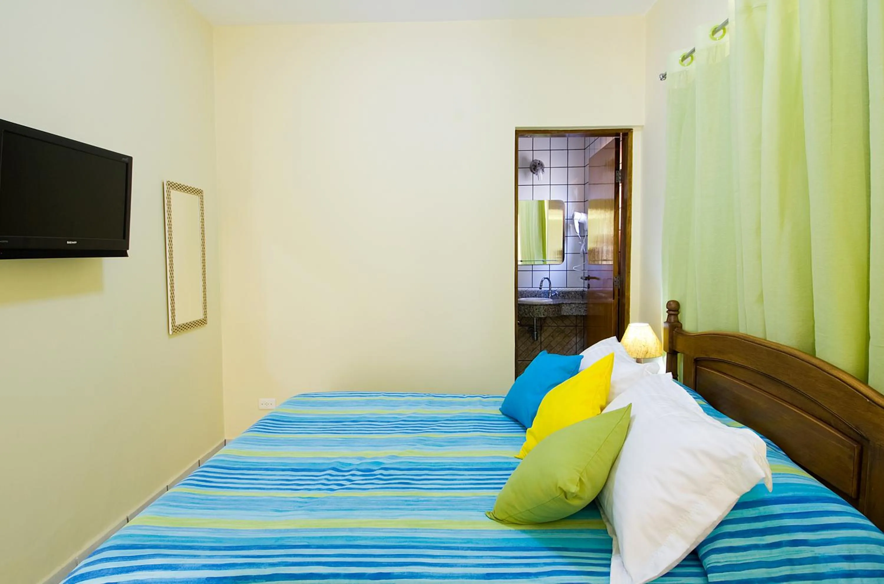 Bed in Costabela Apart Hotel e Pousada