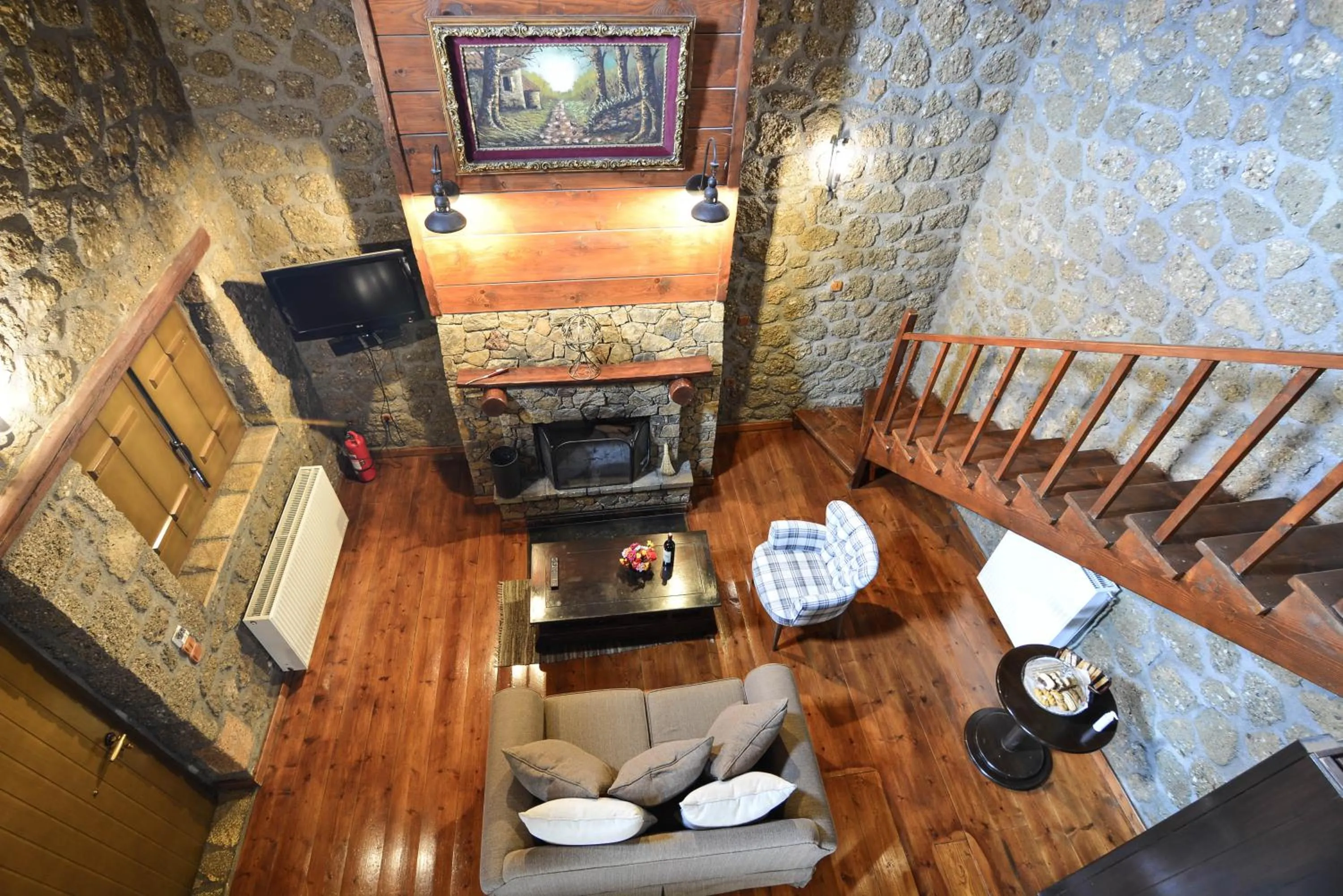 Pera Alonia Guest House