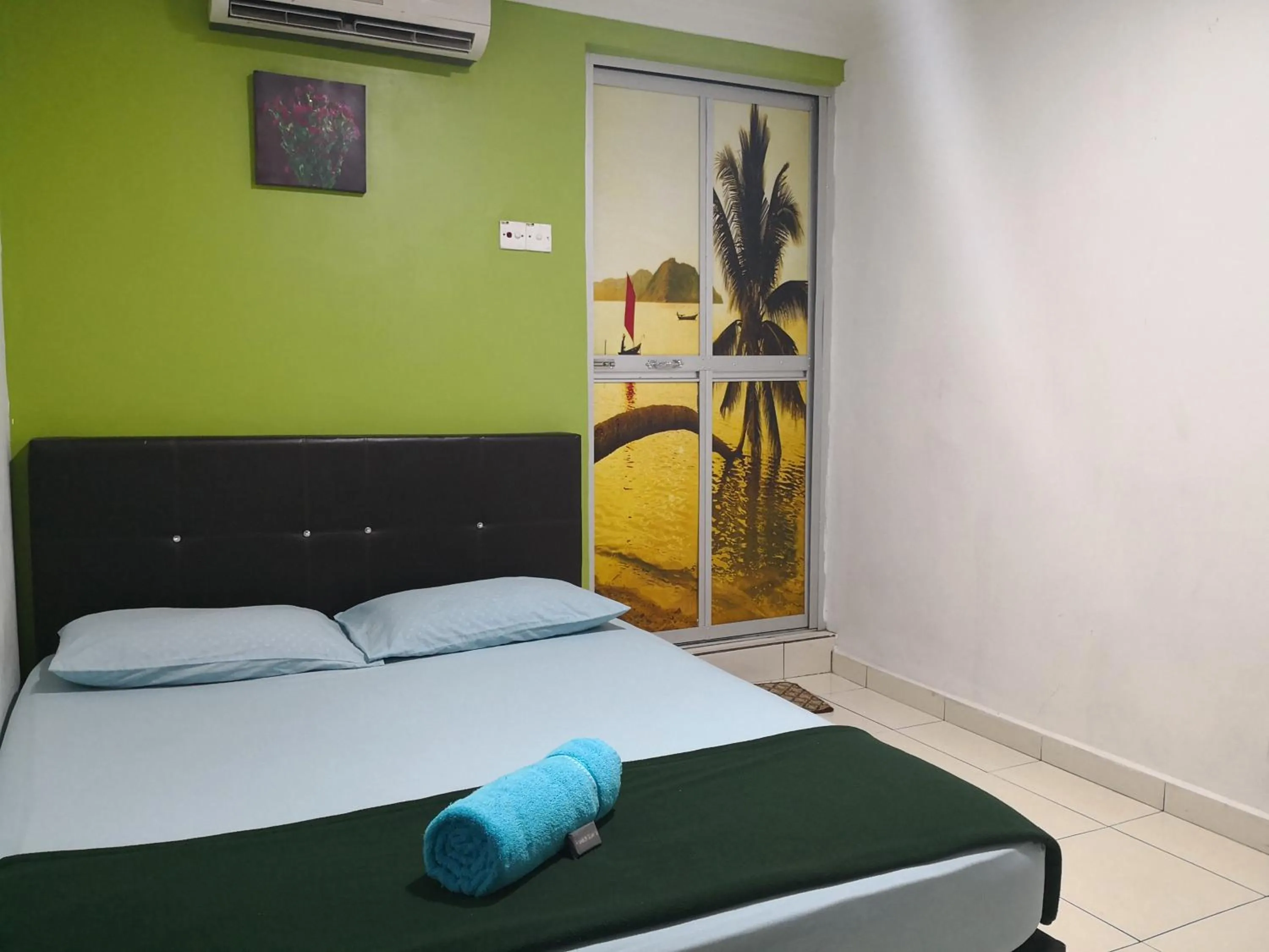 Bedroom in Kristal Inn Hotel Shah Alam 2