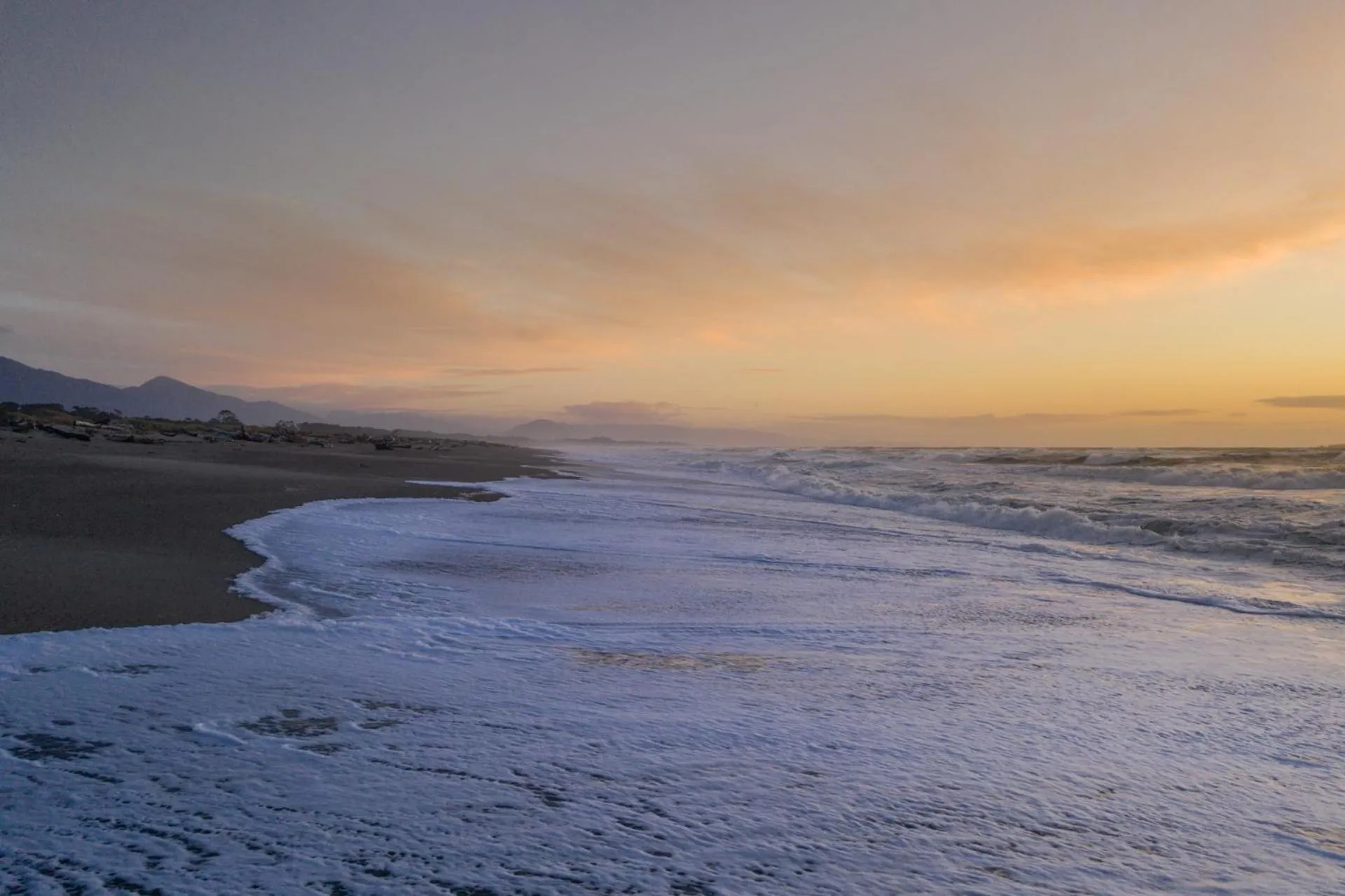 Beach in Haast Beach Motel