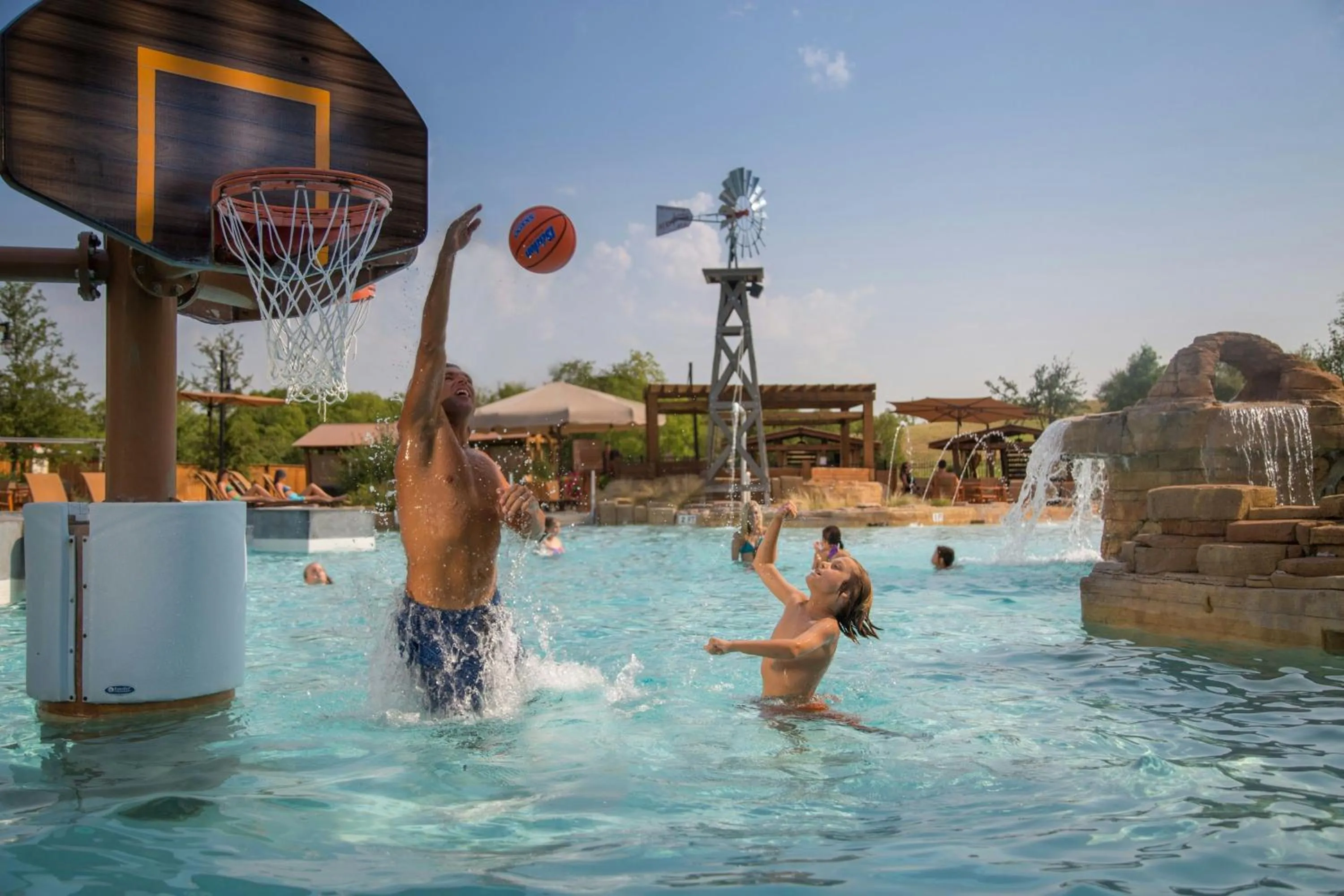 Area and facilities in Gaylord Texan Resort and Convention Center