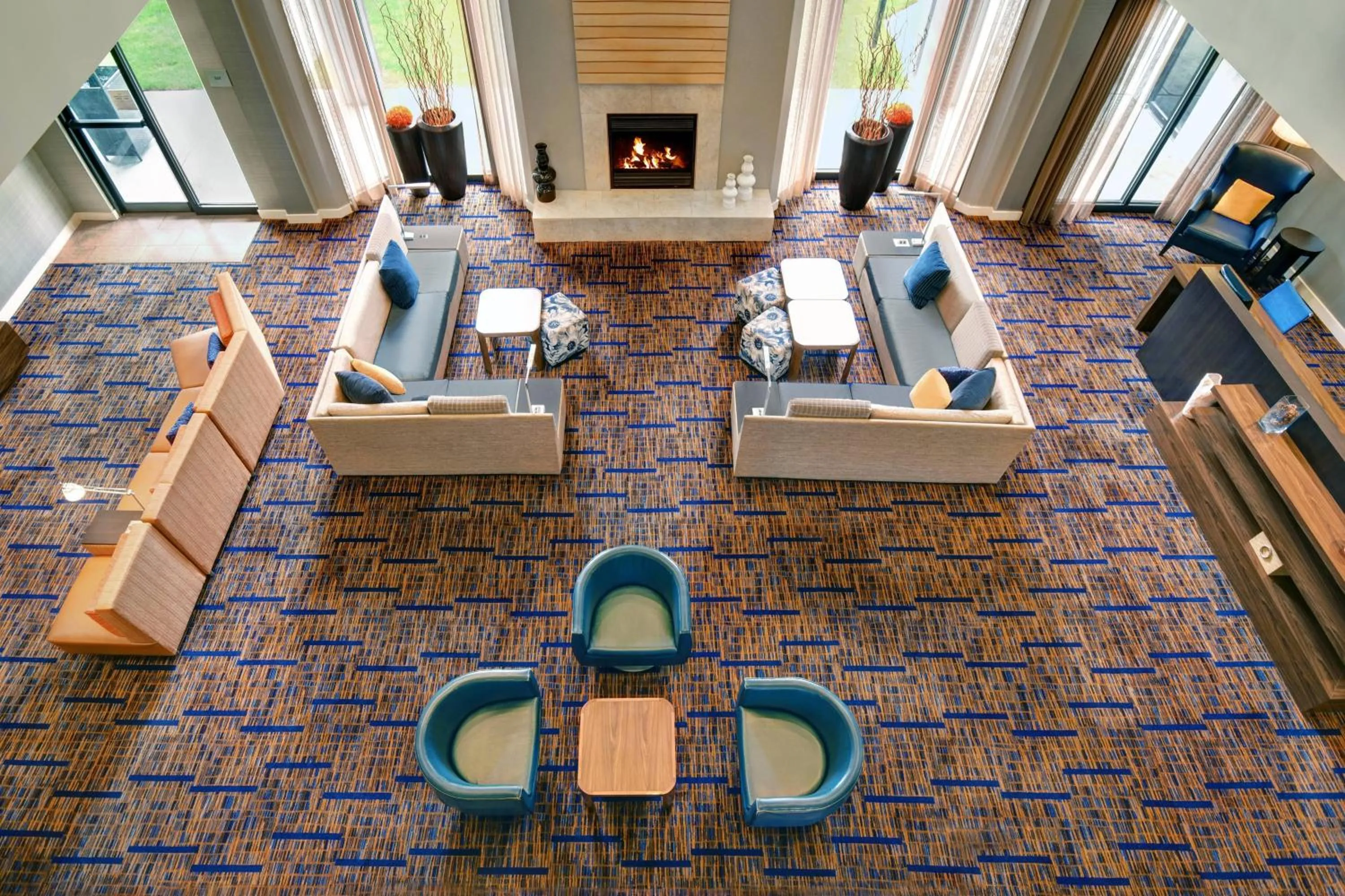 Lobby or reception in Courtyard Boston Raynham