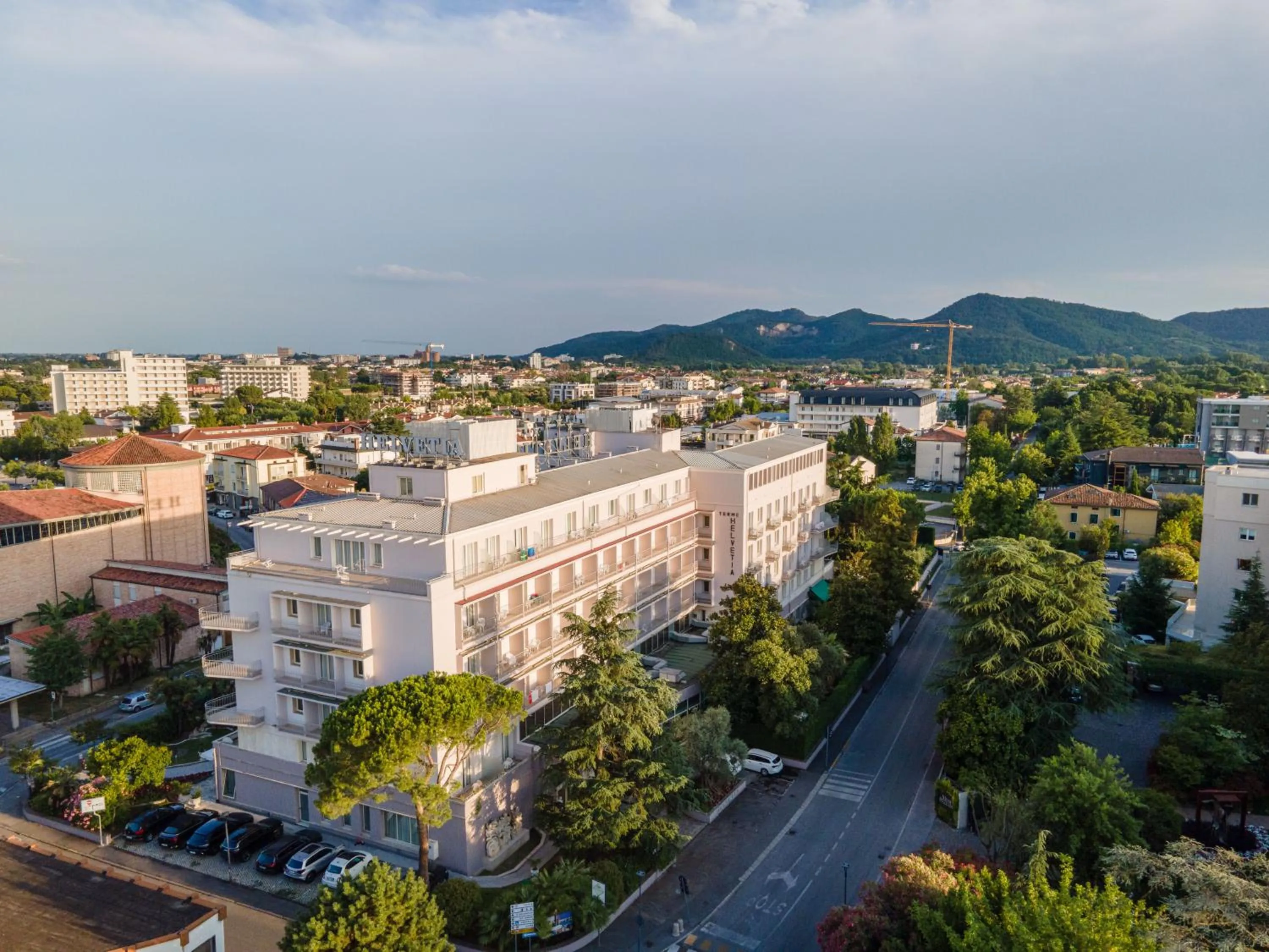 Property building in Hotel Terme Helvetia