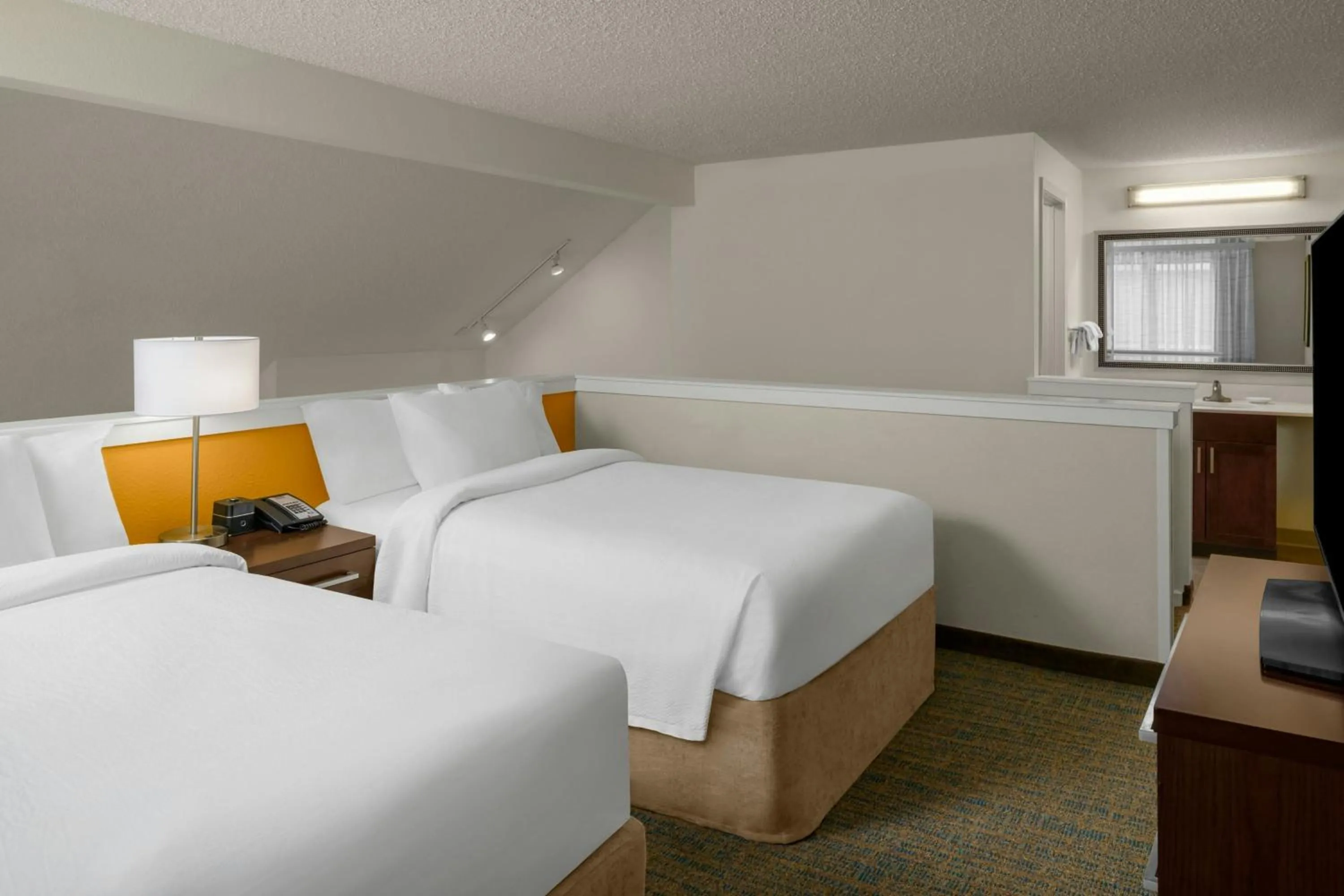 Photo of the whole room, Bed in Residence Inn by Marriott Boise Downtown/University