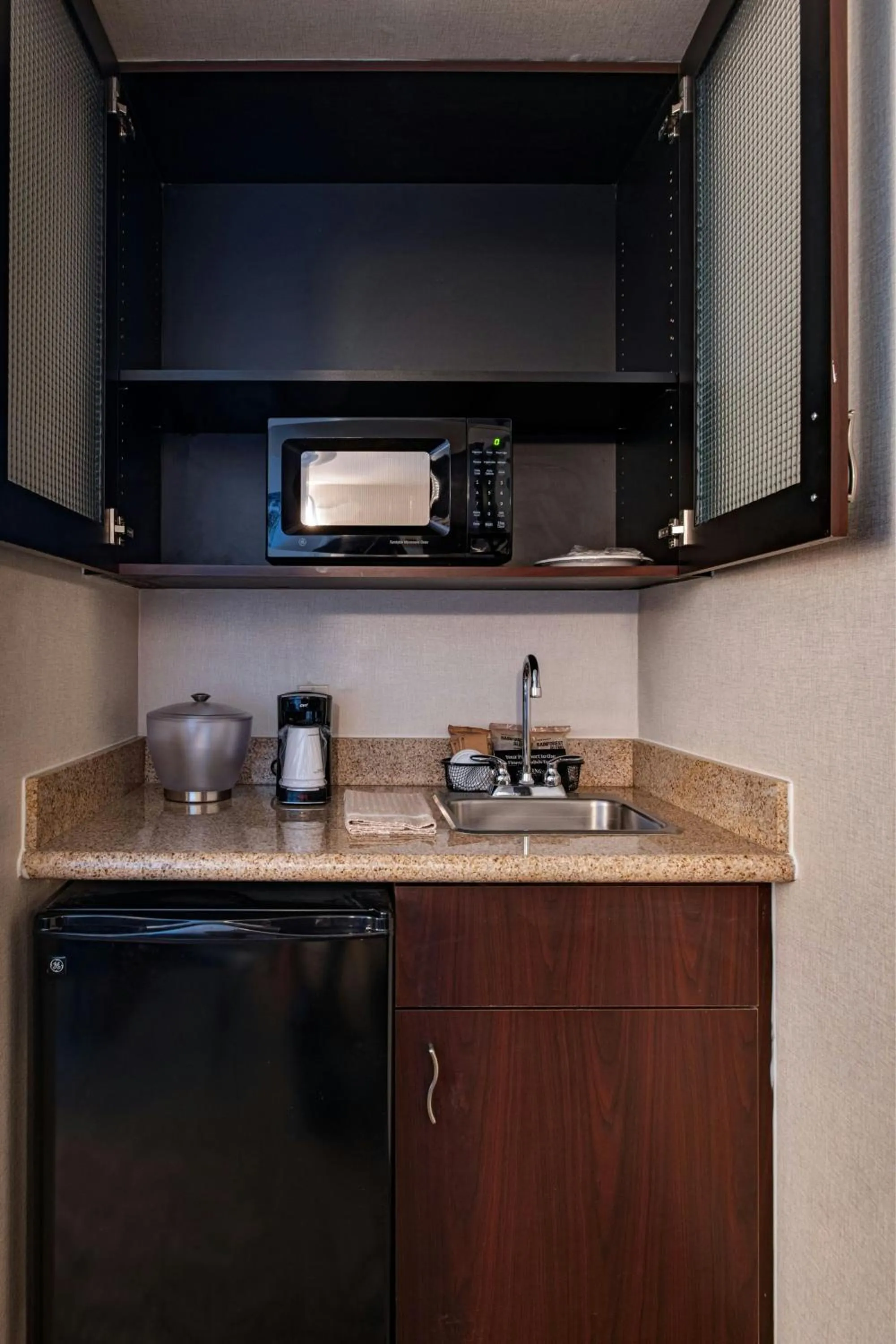 Lounge or bar in SpringHill Suites Boise West/Eagle