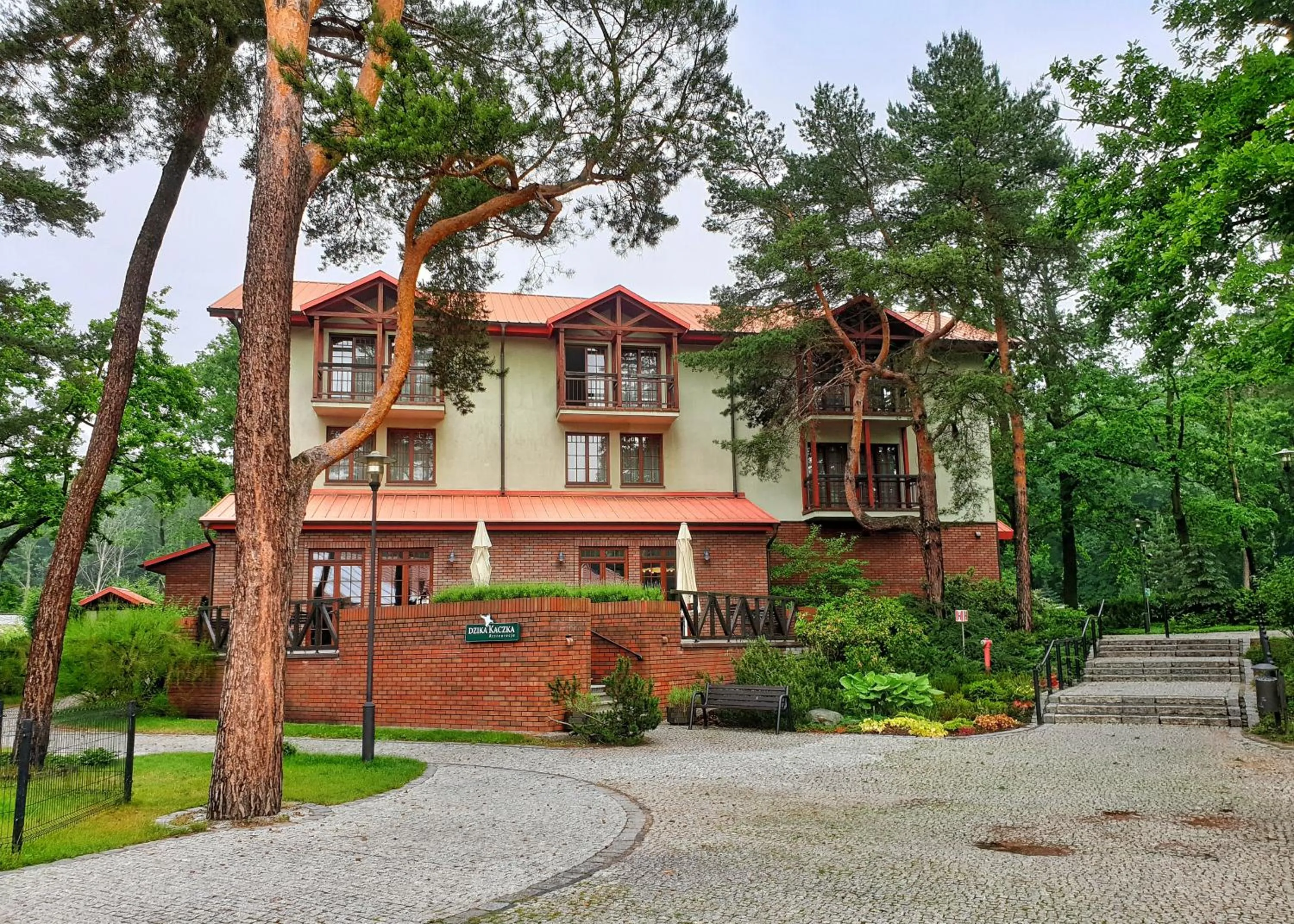 Property building in Stacja Nowa Gdynia Bed & Breakfast Aquapark