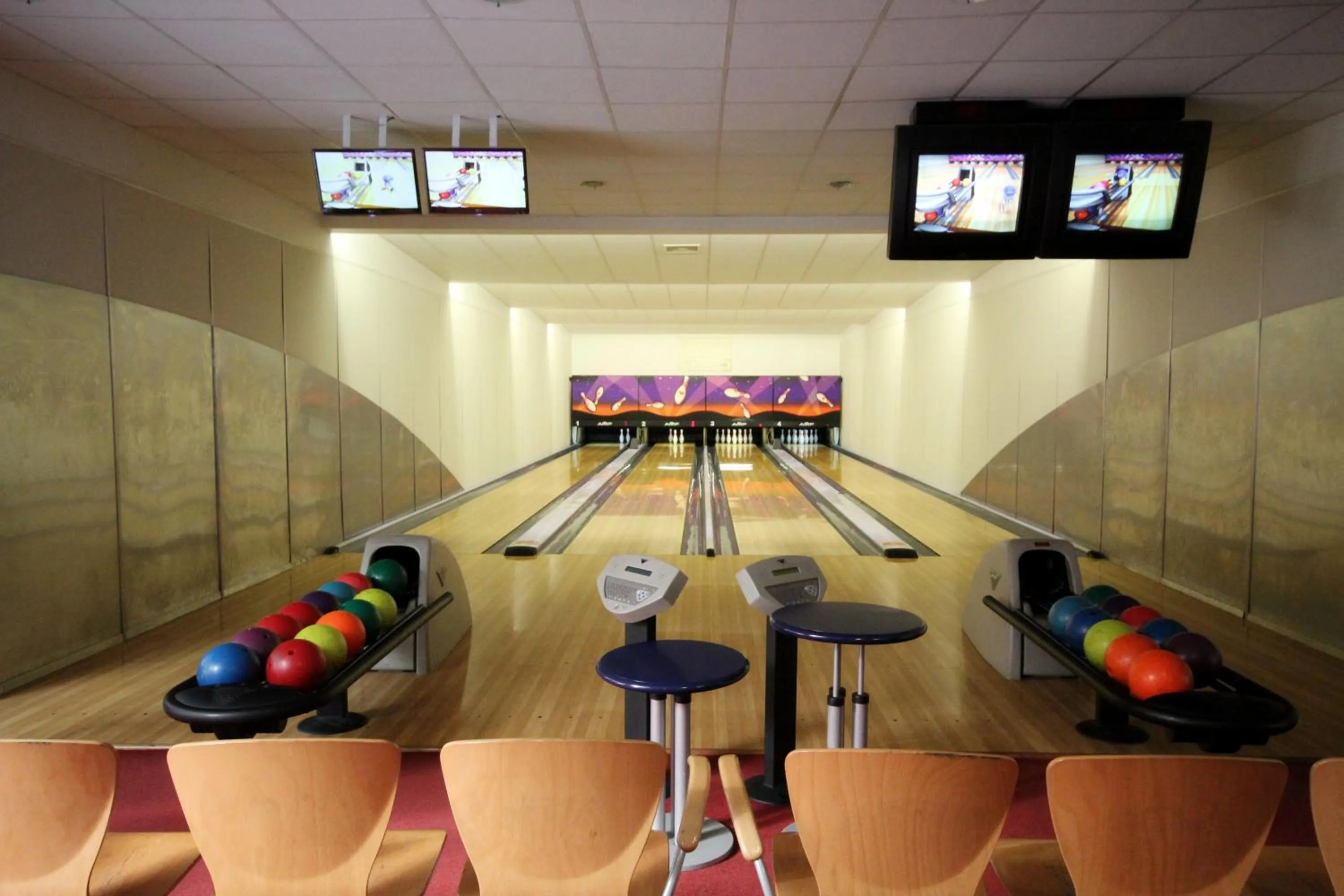 Bowling in Stacja Nowa Gdynia Bed & Breakfast Aquapark