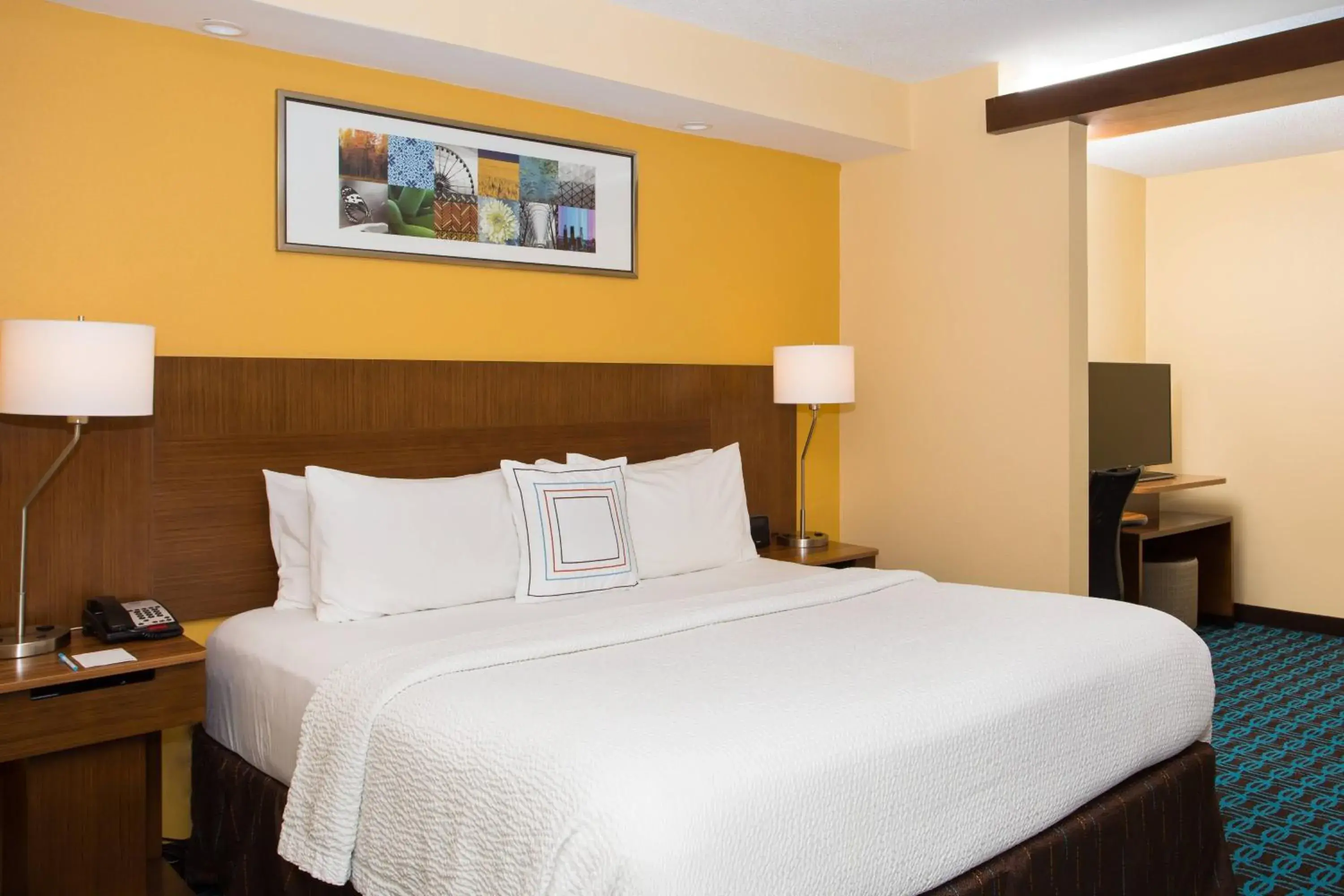 Executive King, Guest room, King in Fairfield by Marriott Inn & Suites Raynham Middleborough/Plymouth Executive King, Guest room, King in Fairfield by Marriott Inn & Suites Raynham Middleborough/Plymouth