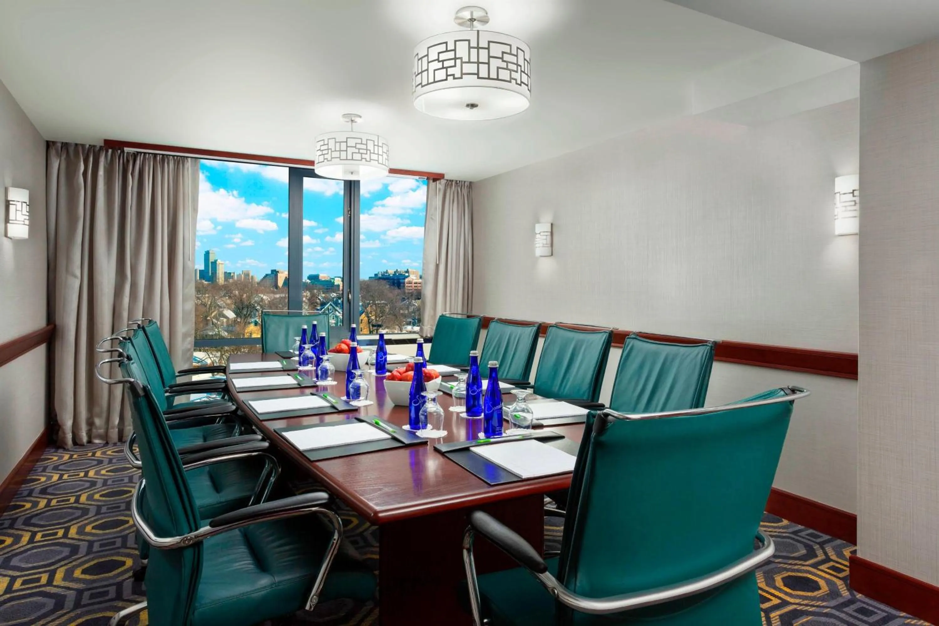 Meeting/conference room in Courtyard by Marriott Boston Cambridge