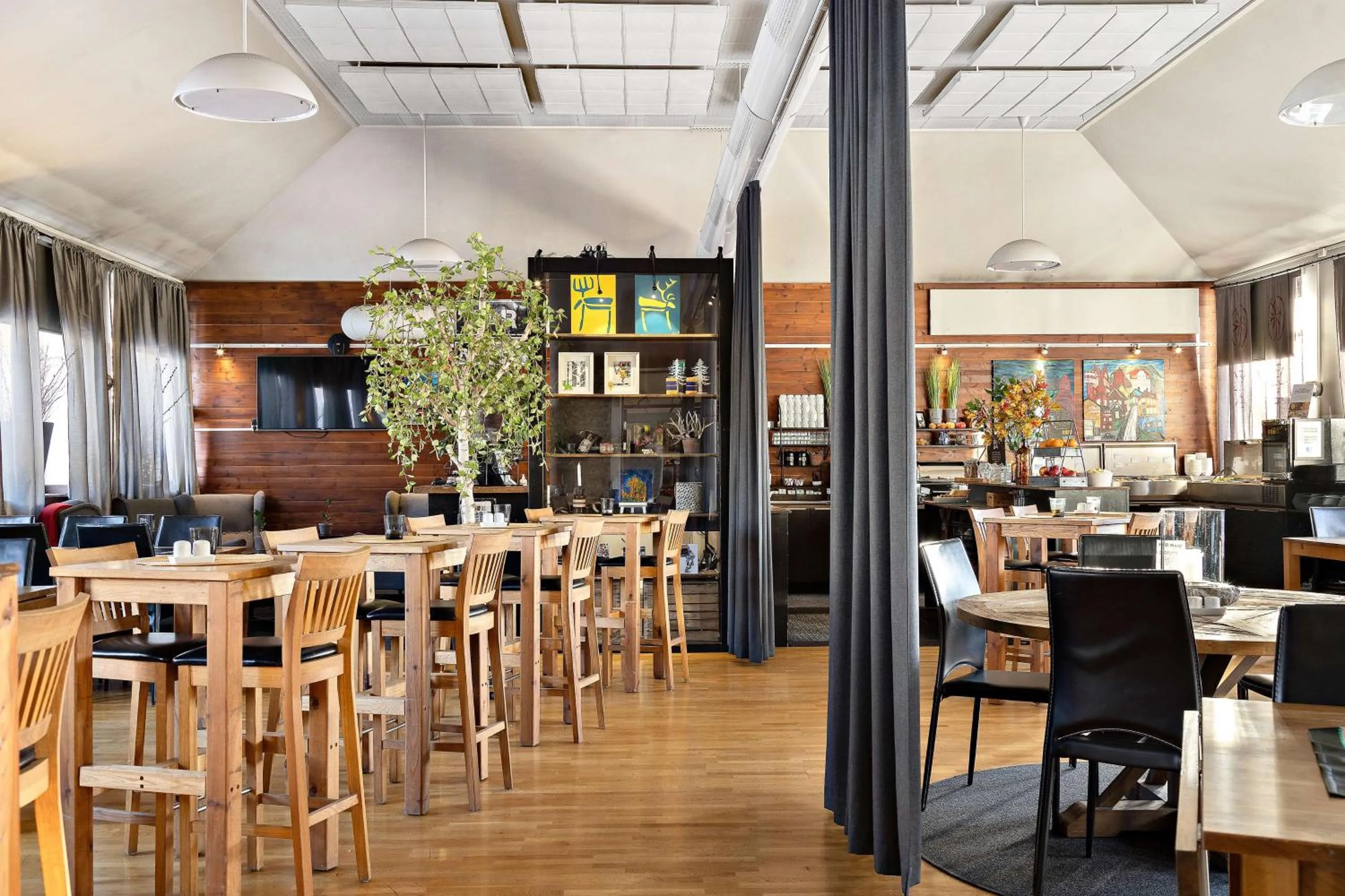 Breakfast in Best Western Hotel Arctic Eden