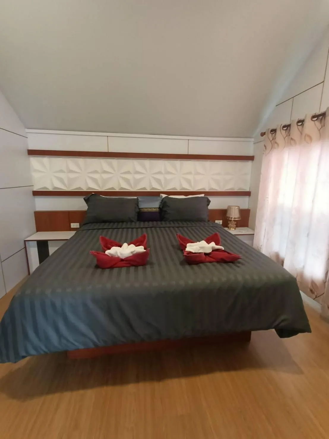 Bed in Pinthong Aonang Villa