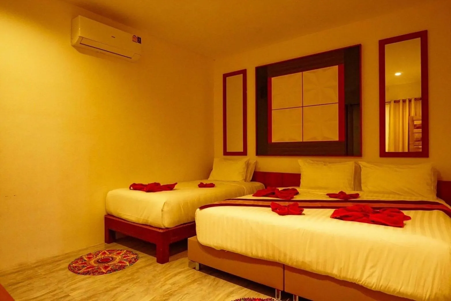 Bed in Pinthong Aonang Villa