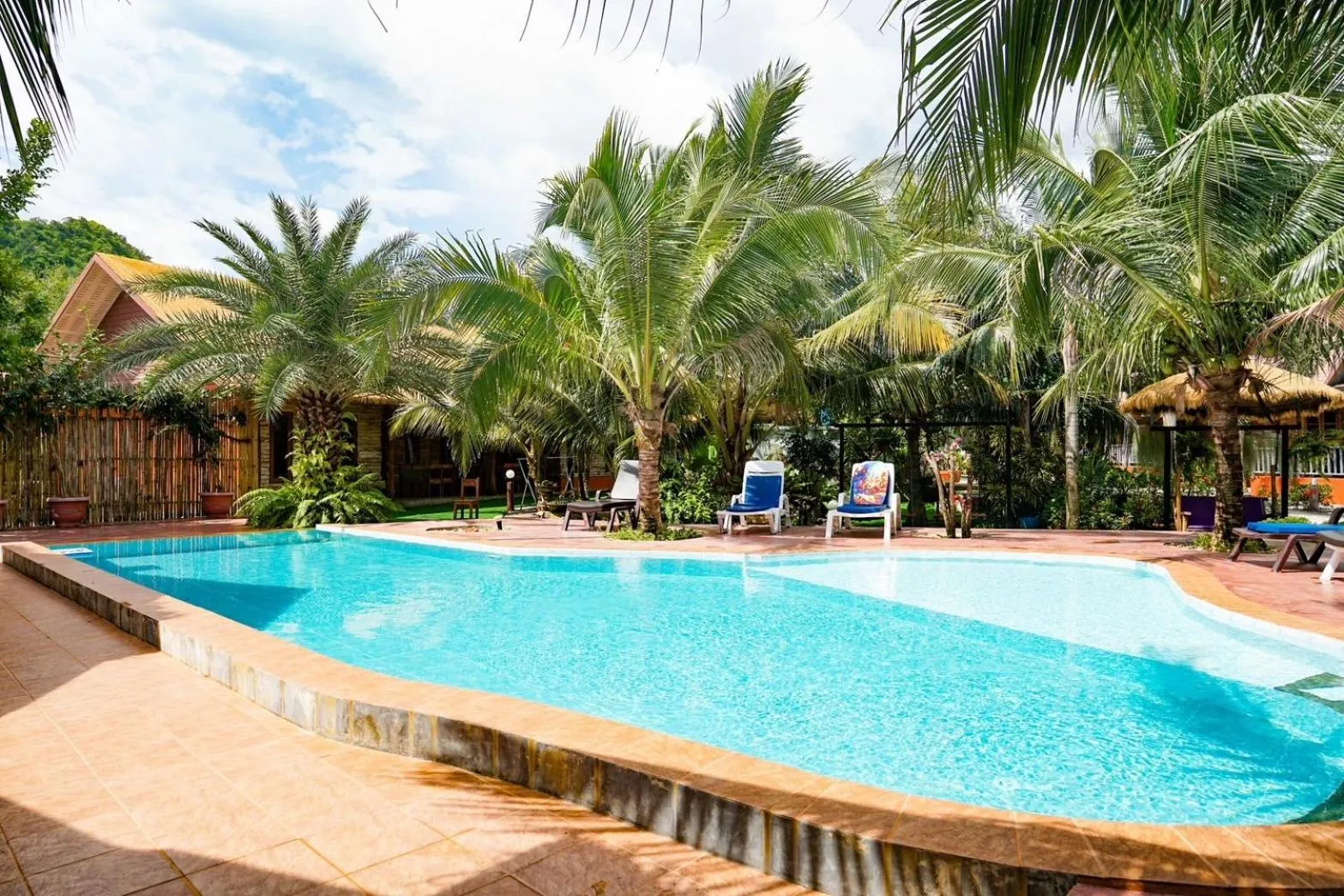 Pool view in Pinthong Aonang Villa
