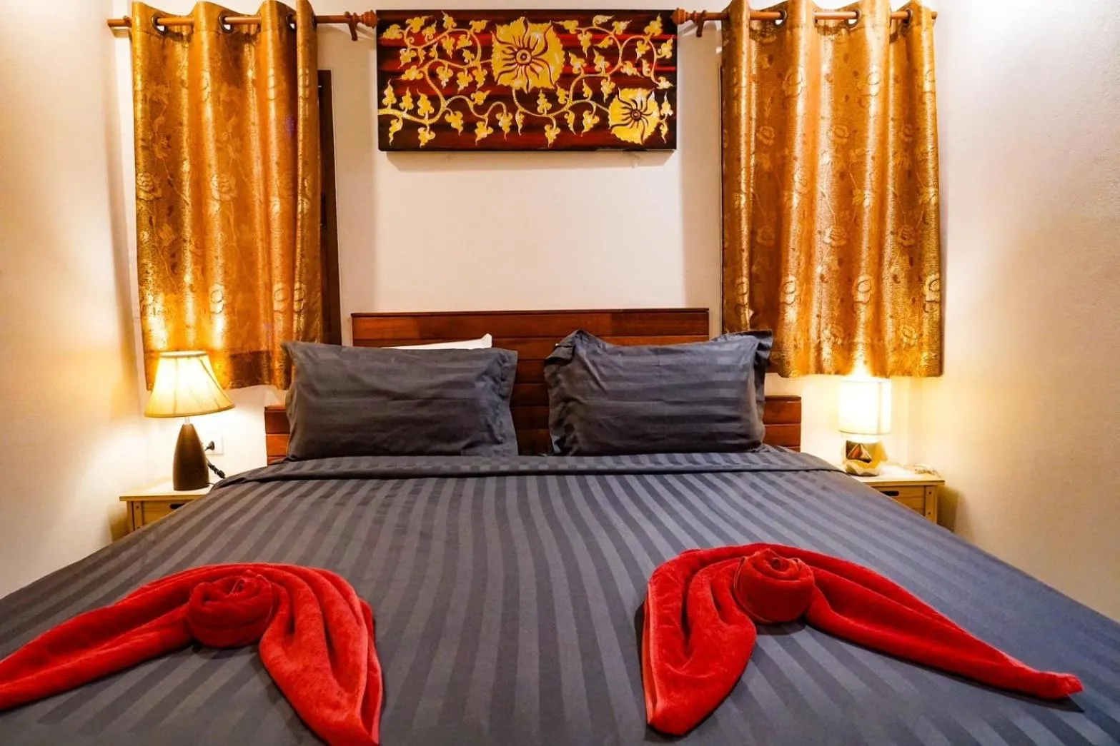 Bed in Pinthong Aonang Villa